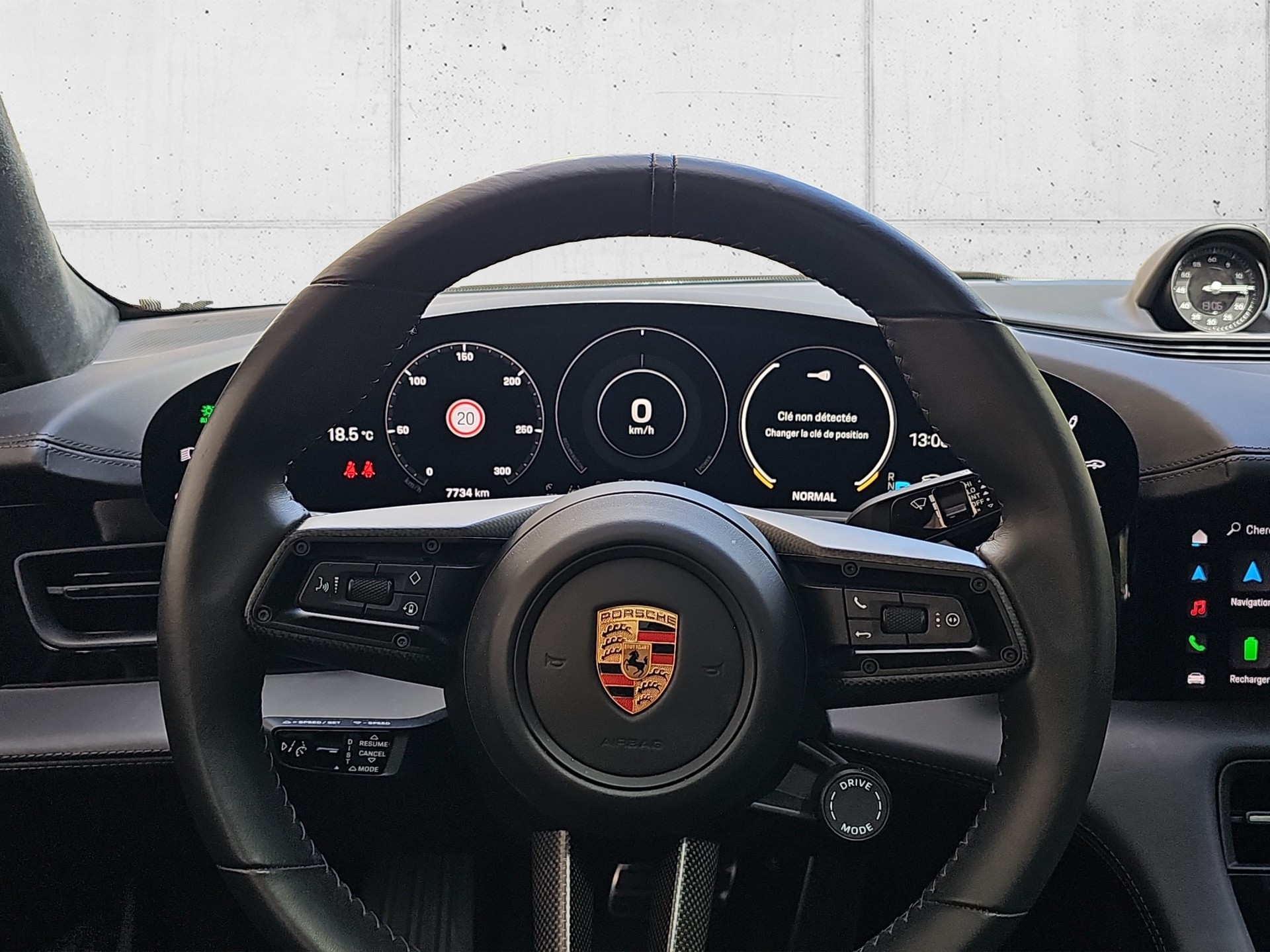 PORSCHE Taycan Turbo-image-15