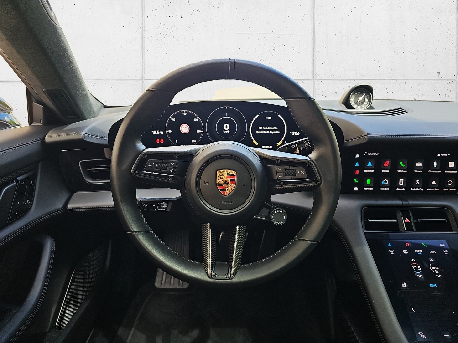 PORSCHE Taycan Turbo-image-14