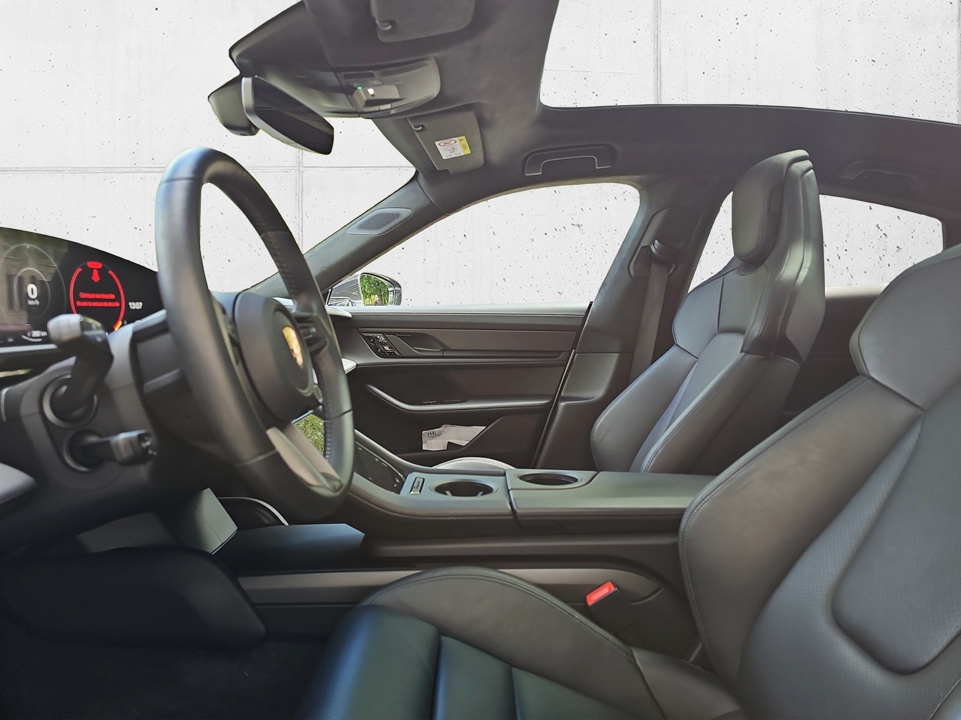 PORSCHE Taycan Turbo-image-10