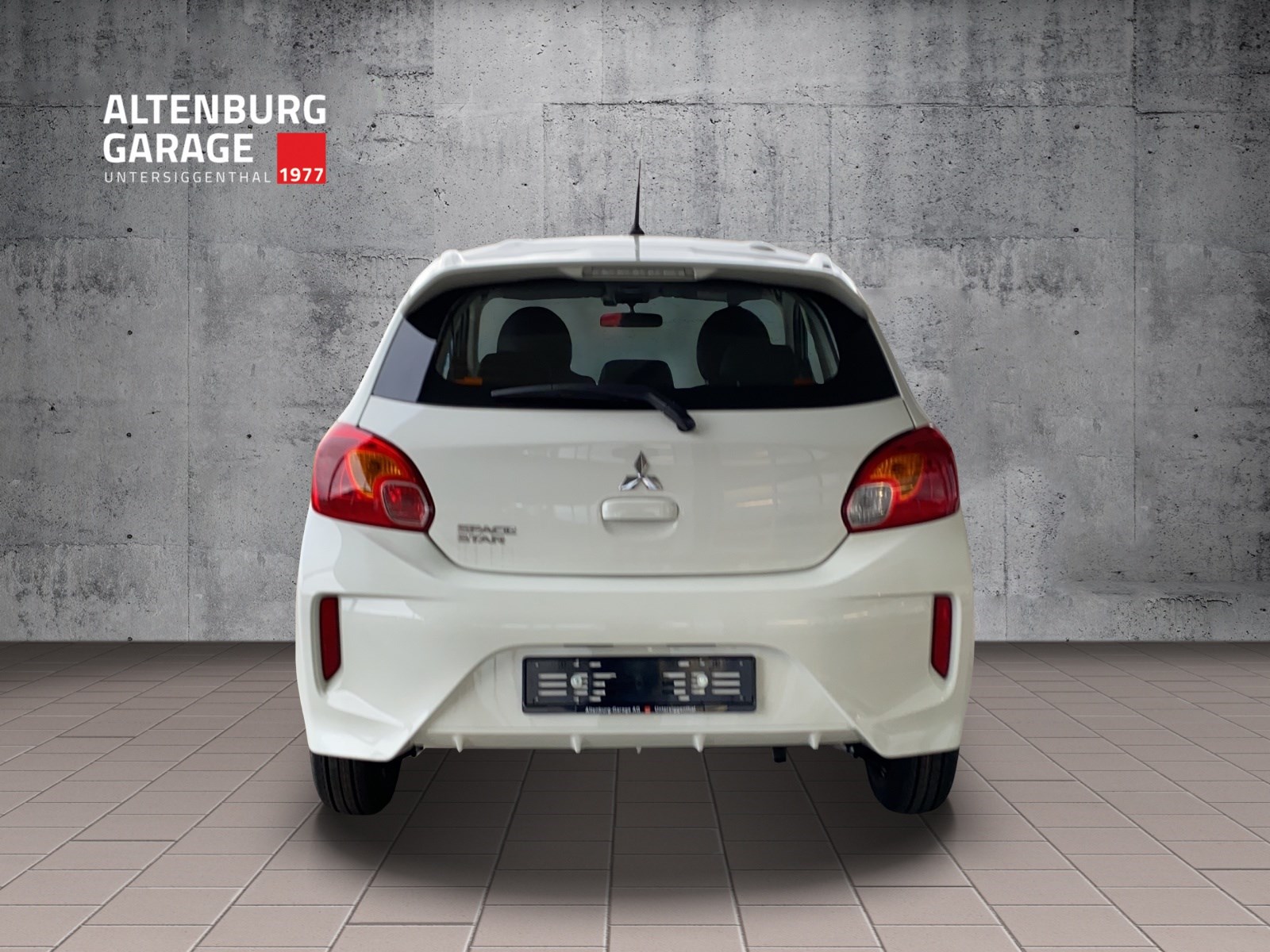 MITSUBISHI Space Star 1.2 MIVEC Inform-showroom-element-3