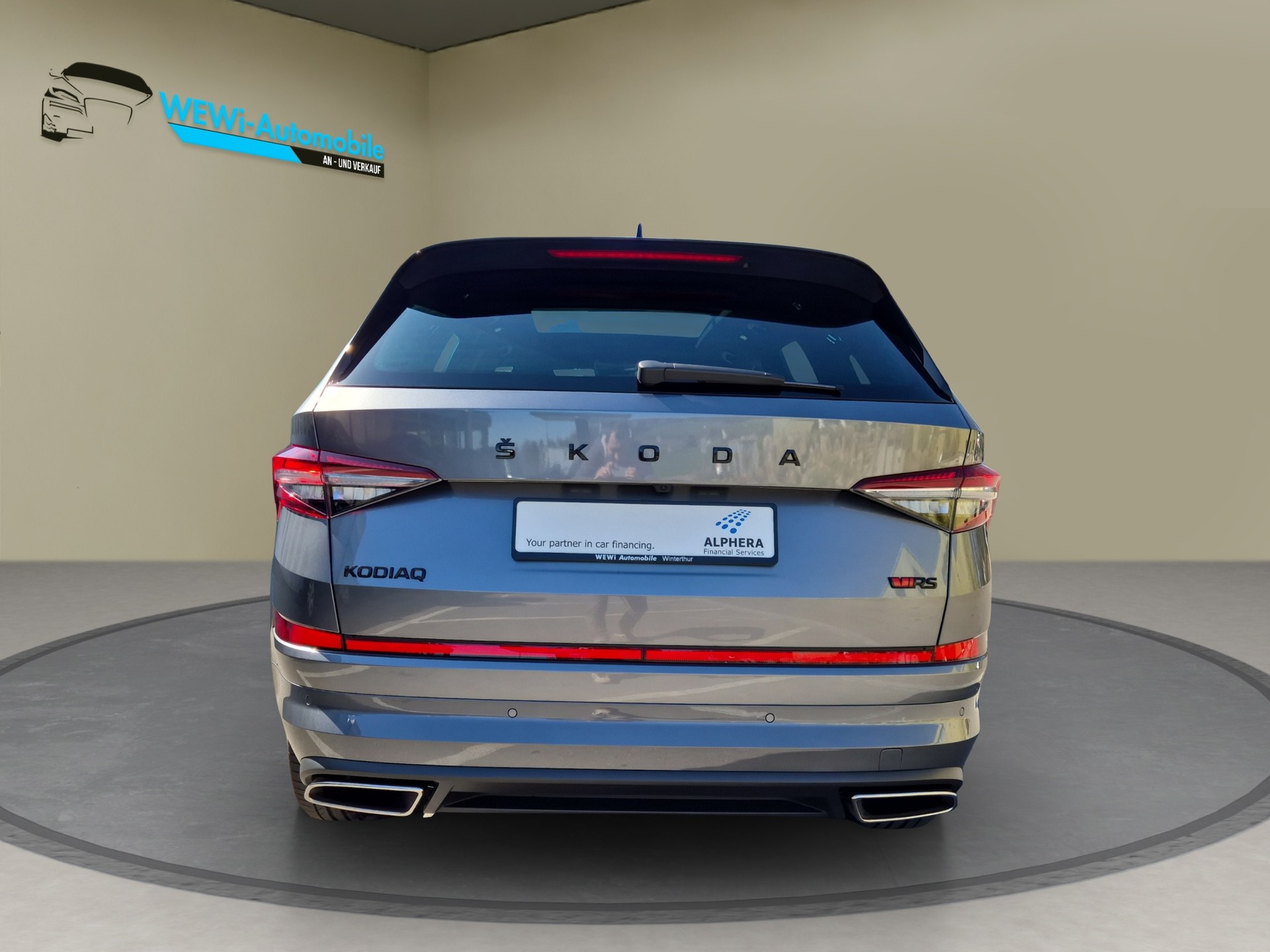 SKODA Kodiaq 2.0 TSI 4x4 RS-showroom-element-3