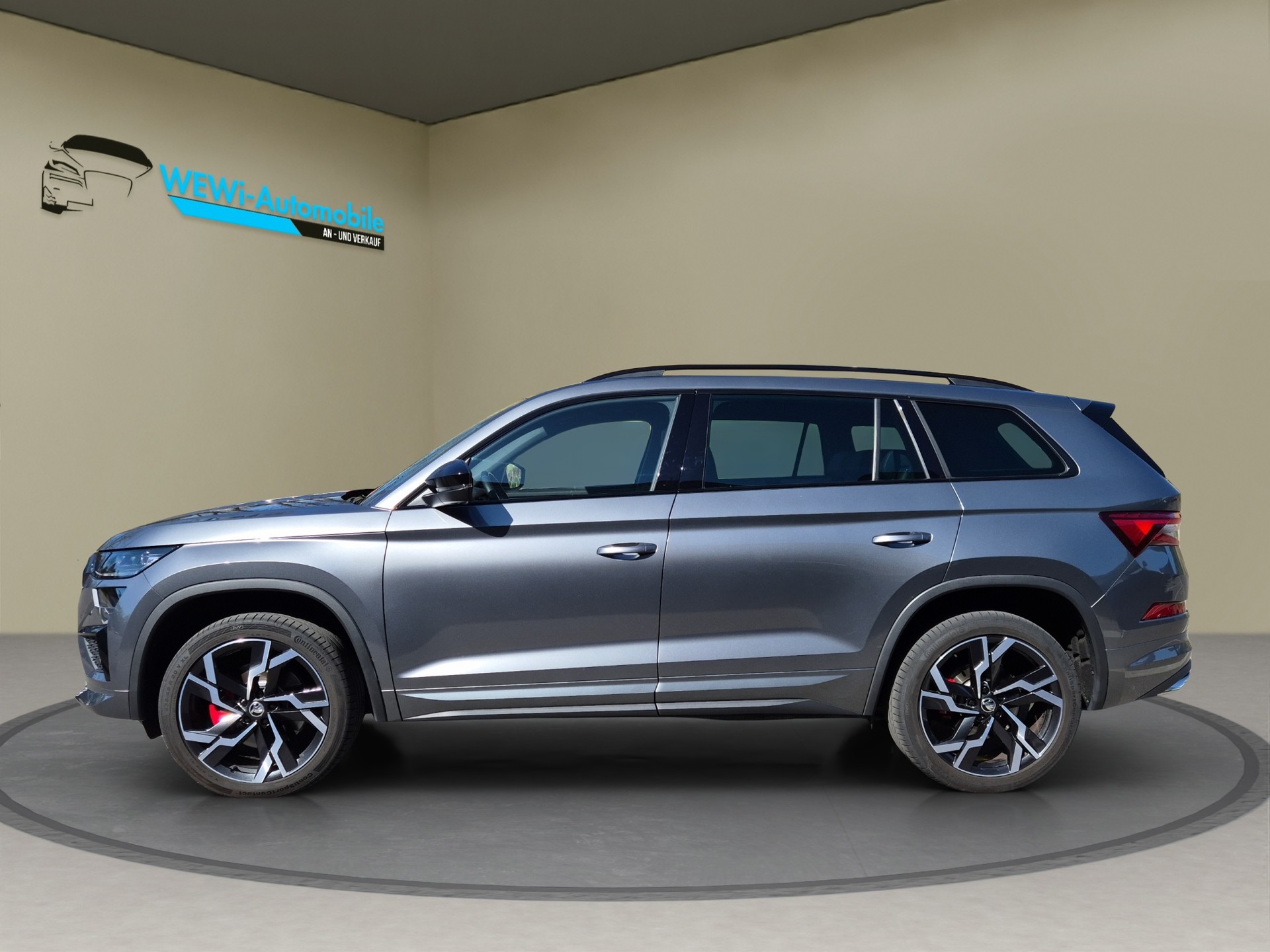 SKODA Kodiaq 2.0 TSI 4x4 RS-showroom-element-1