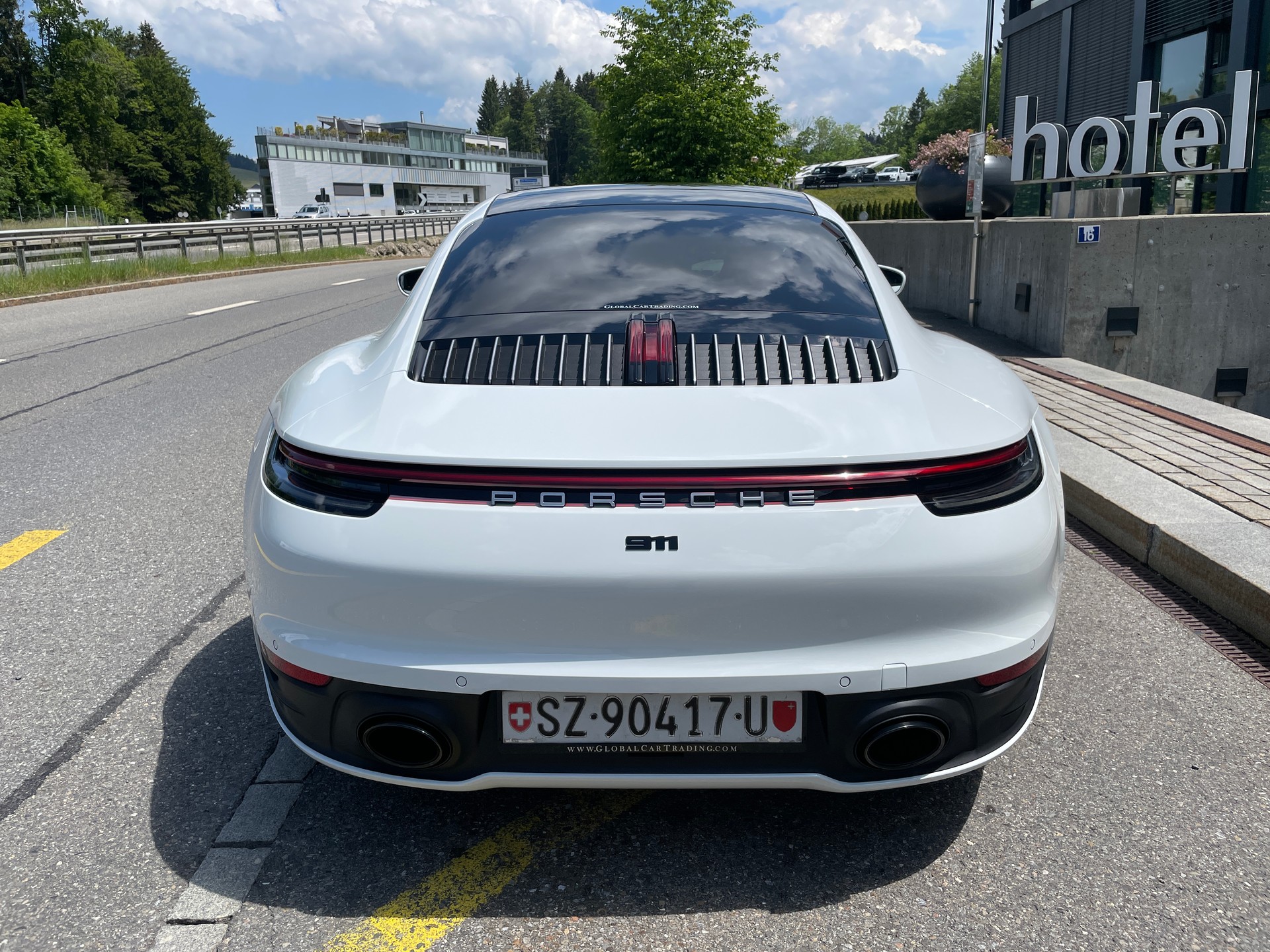 PORSCHE 911 Carrera 4 PDK-showroom-element-3