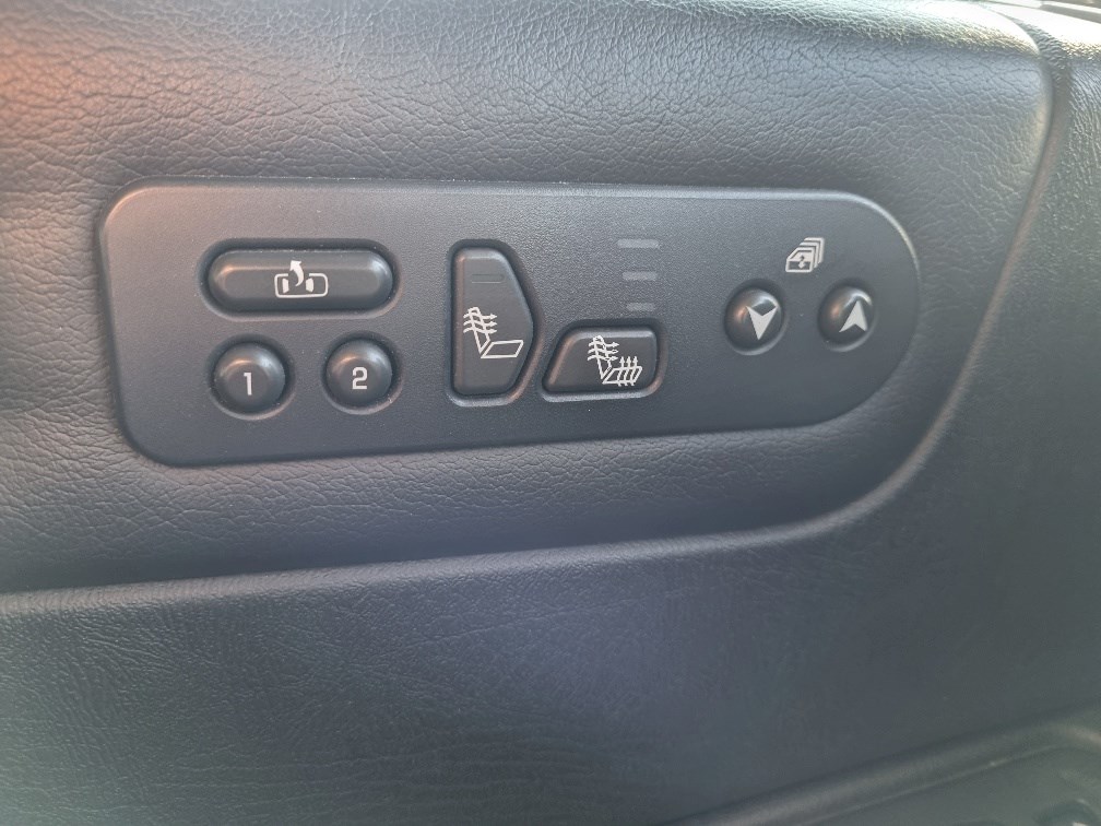 HUMMER H2 6.0 Luxury-image-14