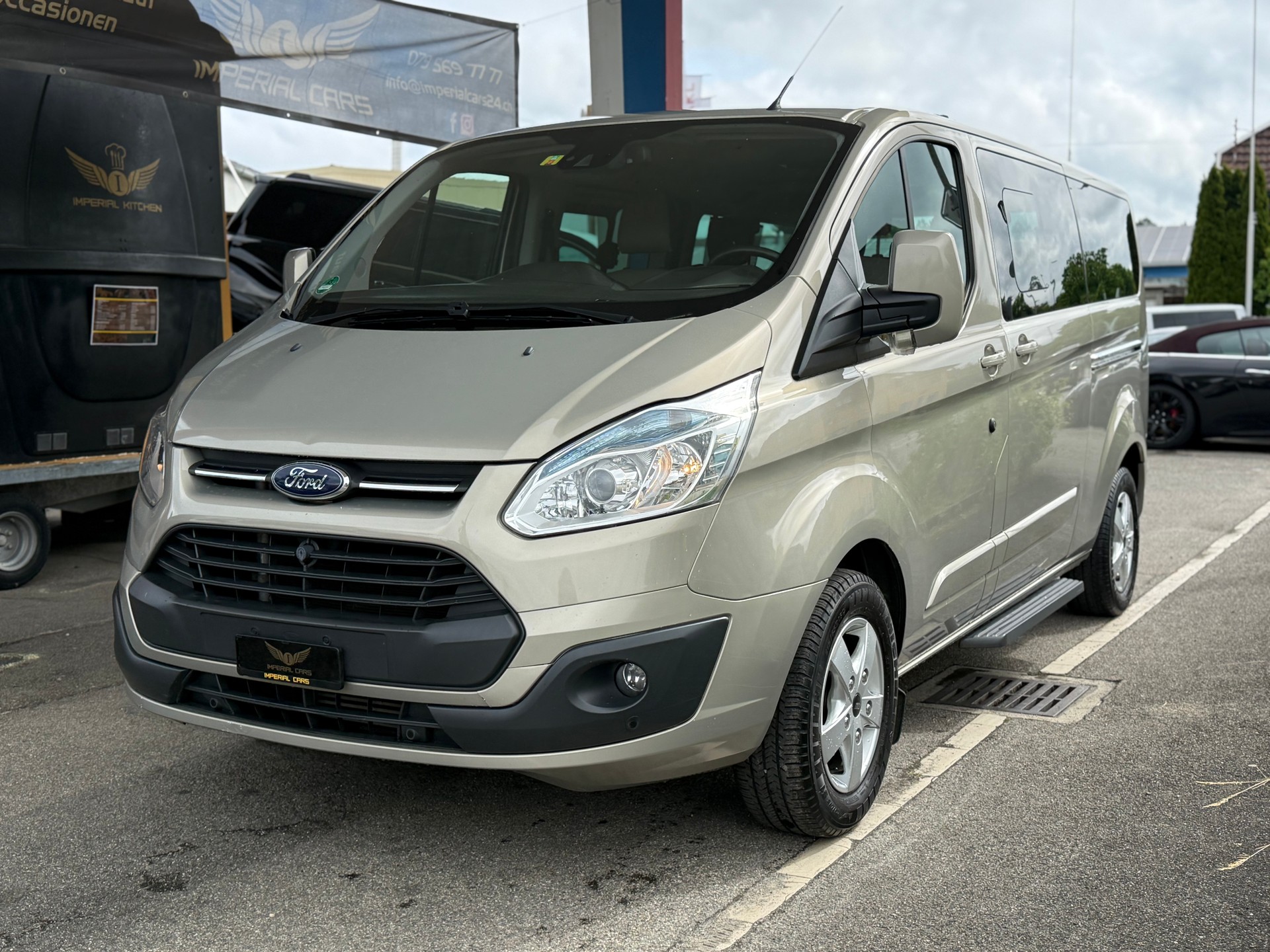 FORD Tourneo Custom 300 L2H1 Titanium