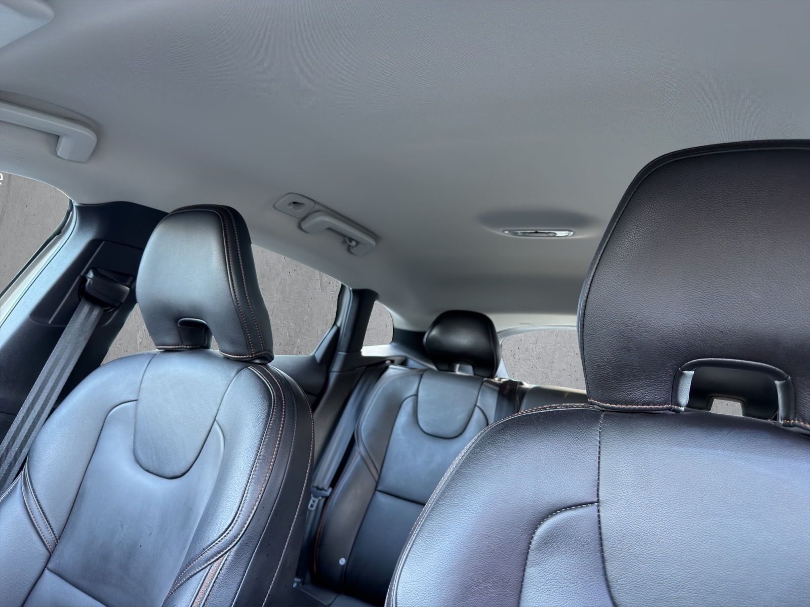 Image VOLVO V40 V40 Cross Country T4 AWD Summum Geartronic