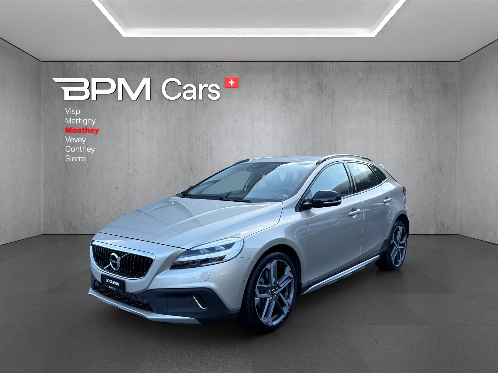 Photo VOLVO V40 V40 Cross Country T4 AWD Summum Geartronic