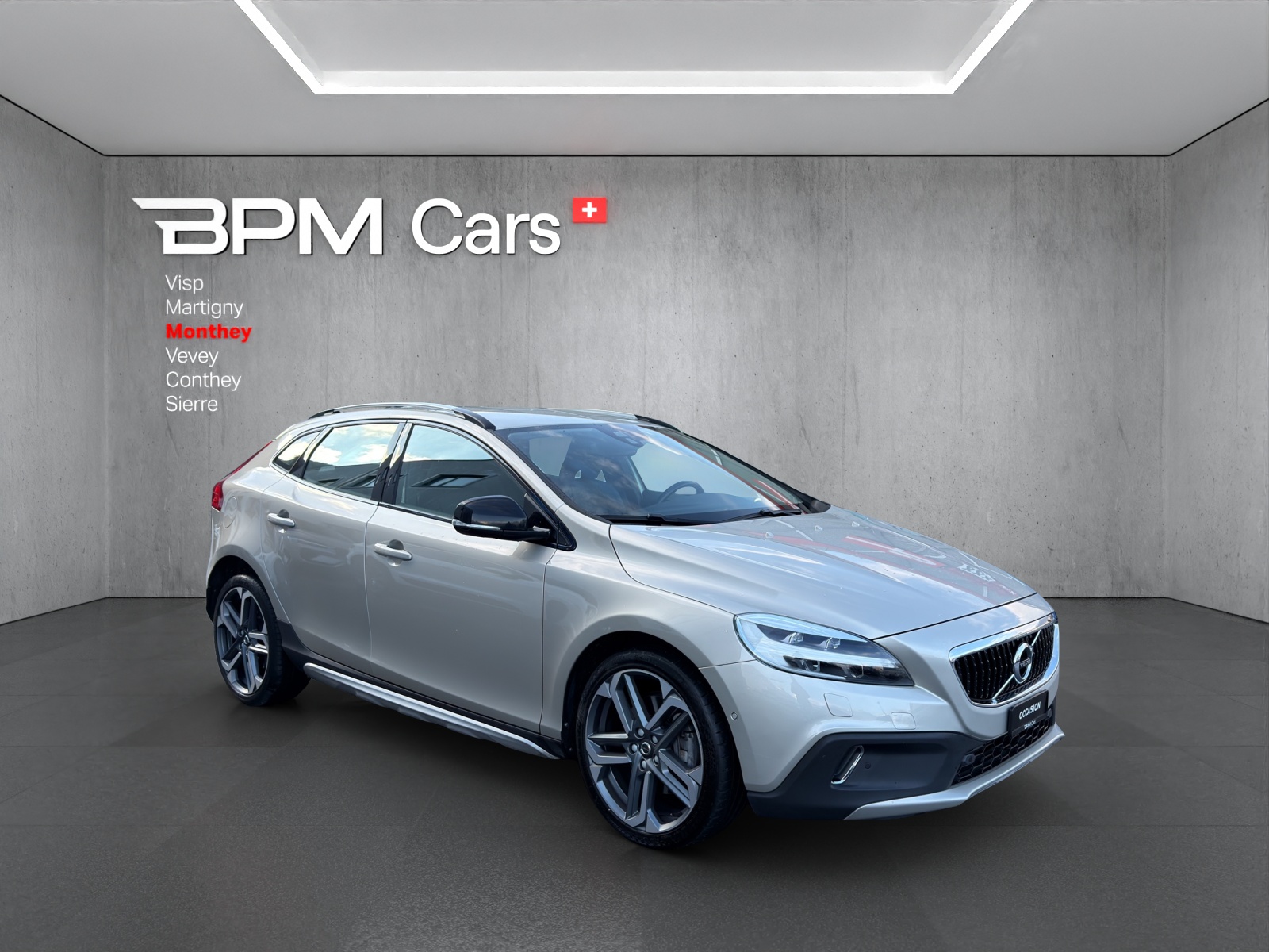 Image VOLVO V40 V40 Cross Country T4 AWD Summum Geartronic