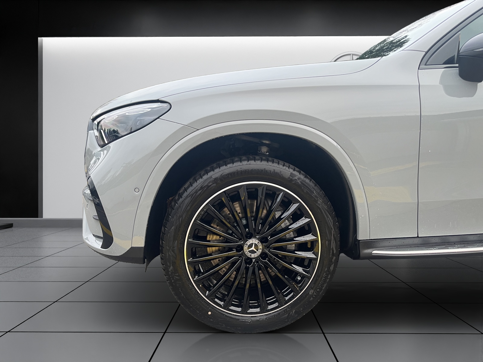 Image MERCEDES-BENZ GLC-400 GLC 400 e 4Matic EQ Star 9G-Tronic