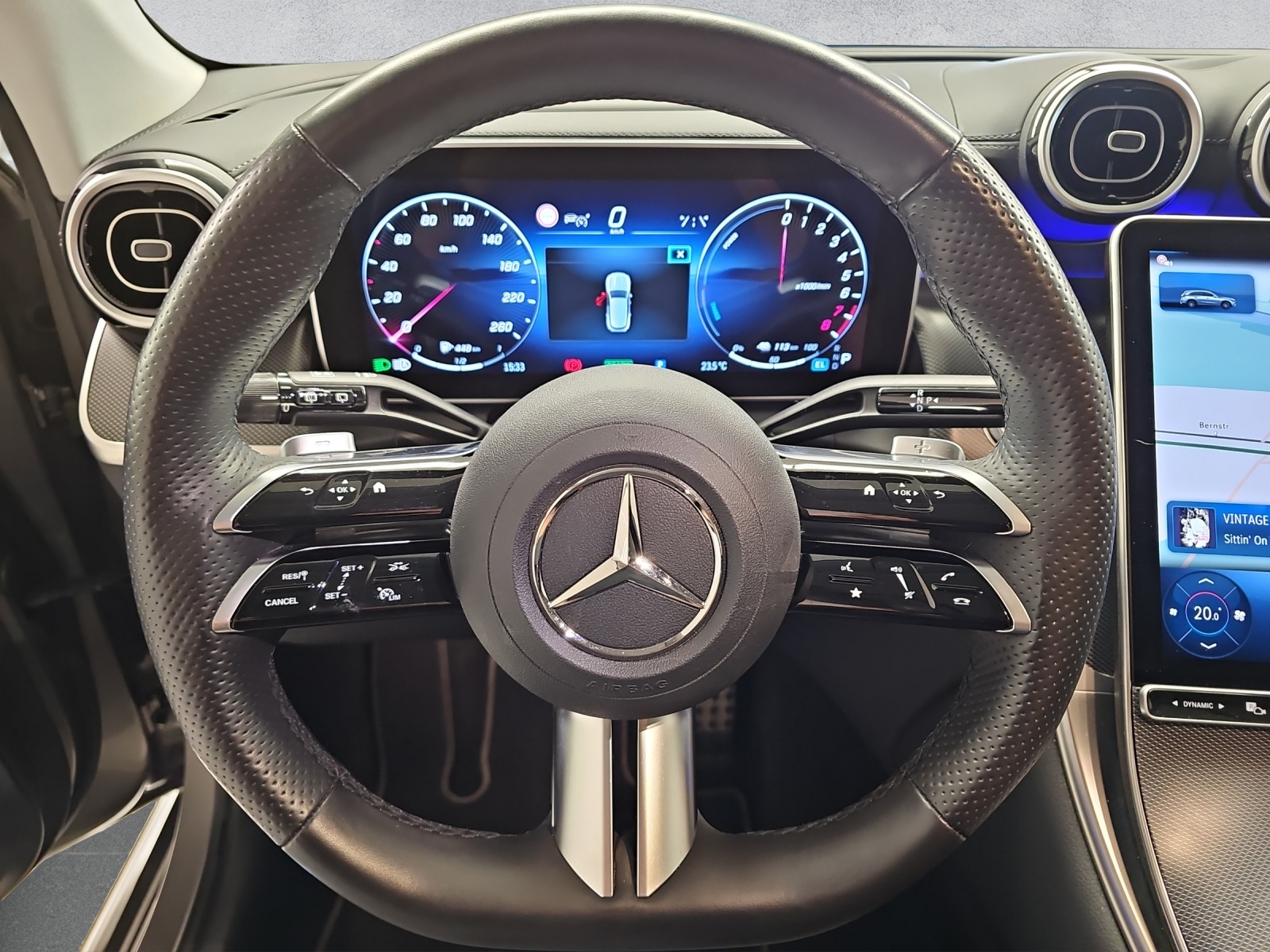 MERCEDES-BENZ GLC 400 e 4Matic 9G-Tronic-image-8
