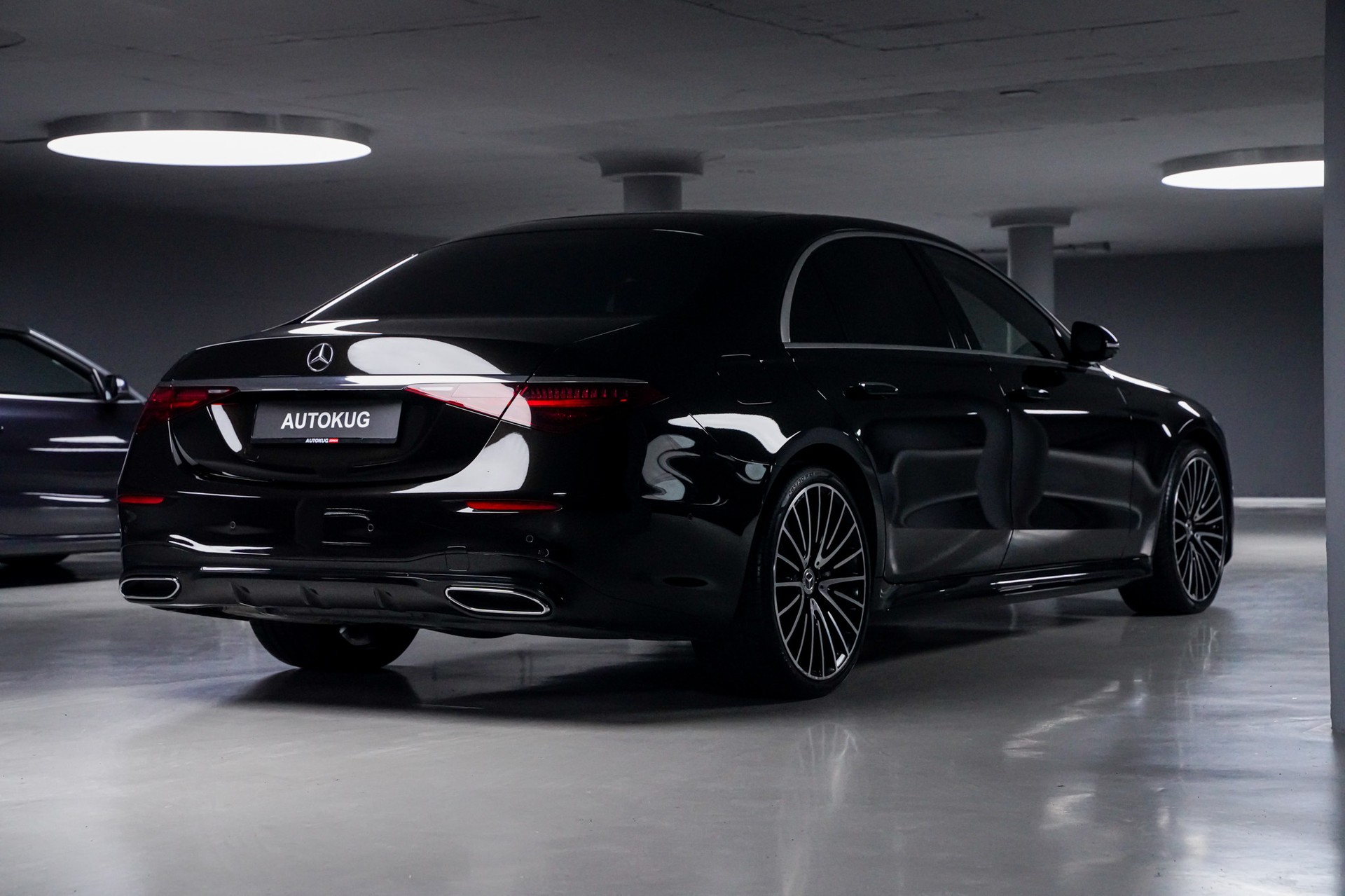 MERCEDES-BENZ S 400 d L AMG Line 9G-Tronic-showroom-element-3