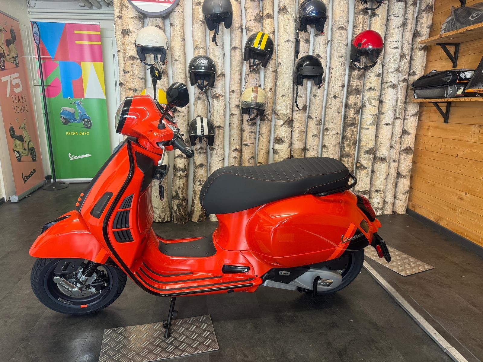 PIAGGIO Vespa GTS 125 Super Sport ABS Kaufen