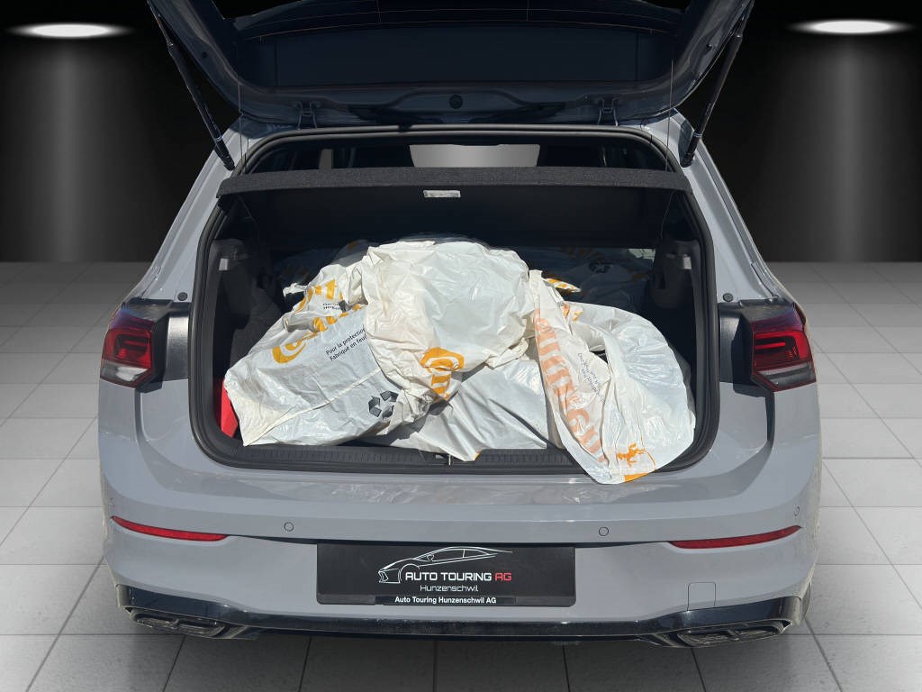VW Golf VIII 2.0 TSI R-Line DSG 4motion-image-13