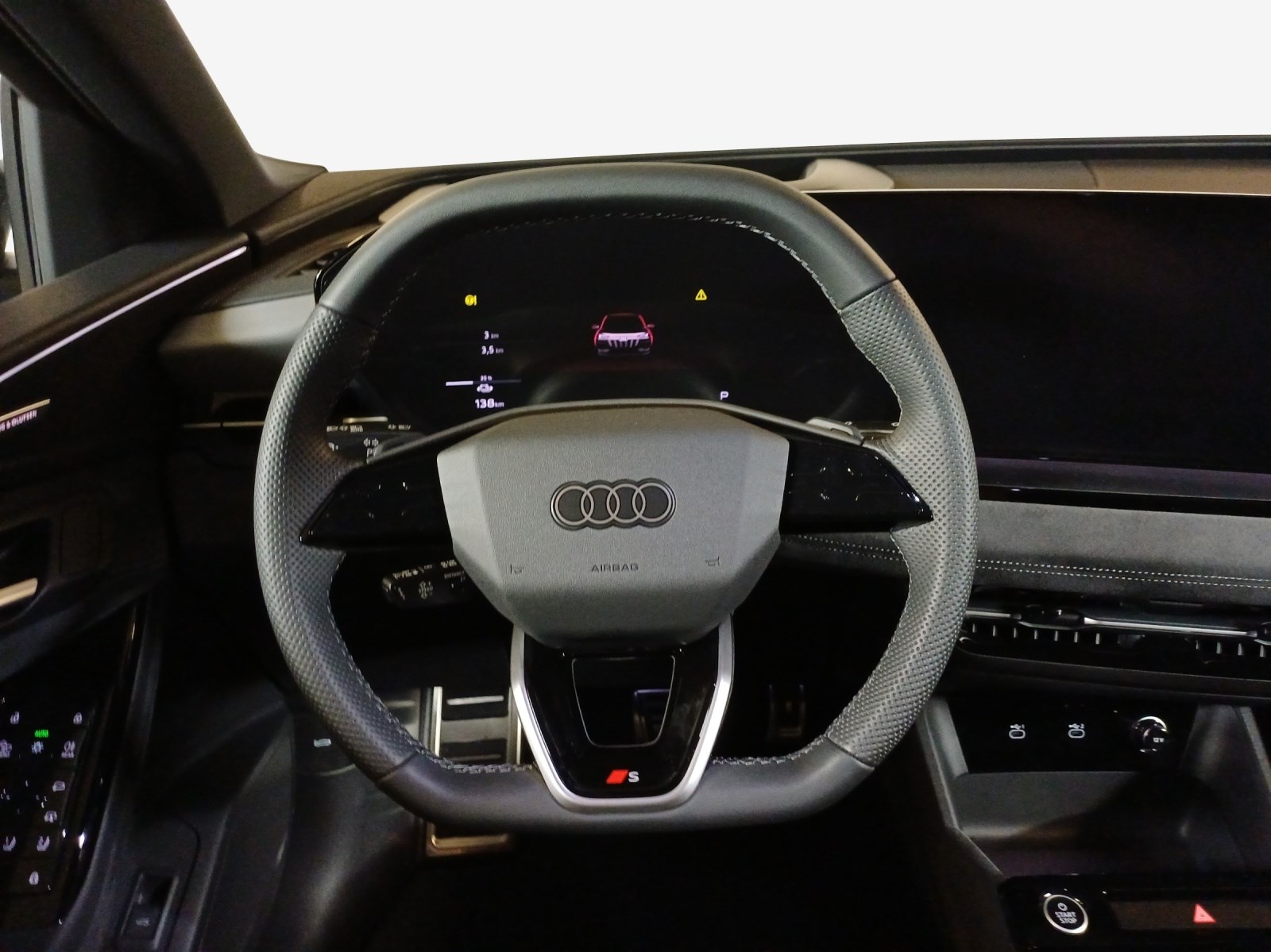 AUDI Q6 e-tron quattro-image-9