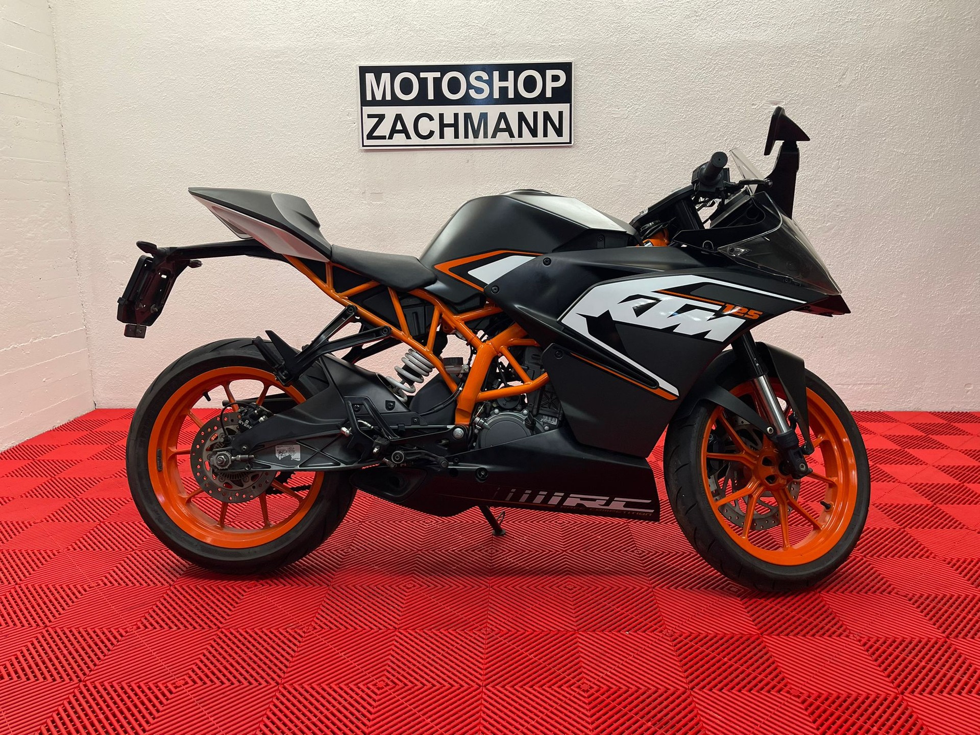 Ex Showroom Rc 390 Ktm Rc 125 Market Price KTM RC 125 2022-2025