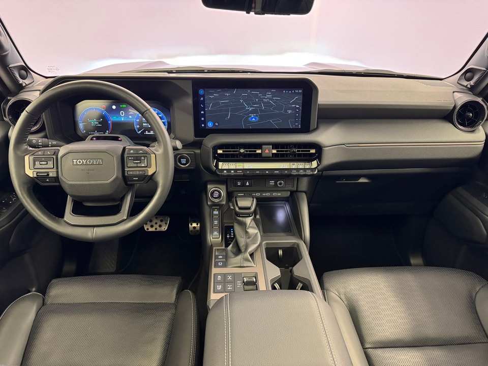 Land Cruiser 2.8 D 230 Invincible AWD