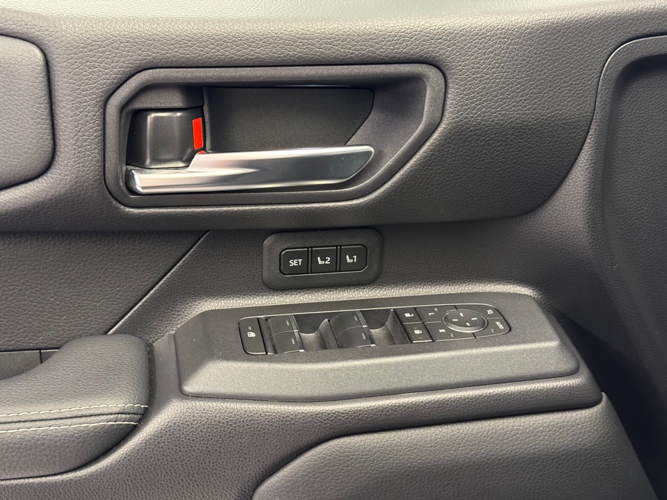 Land Cruiser 2.8 D 230 Invincible AWD