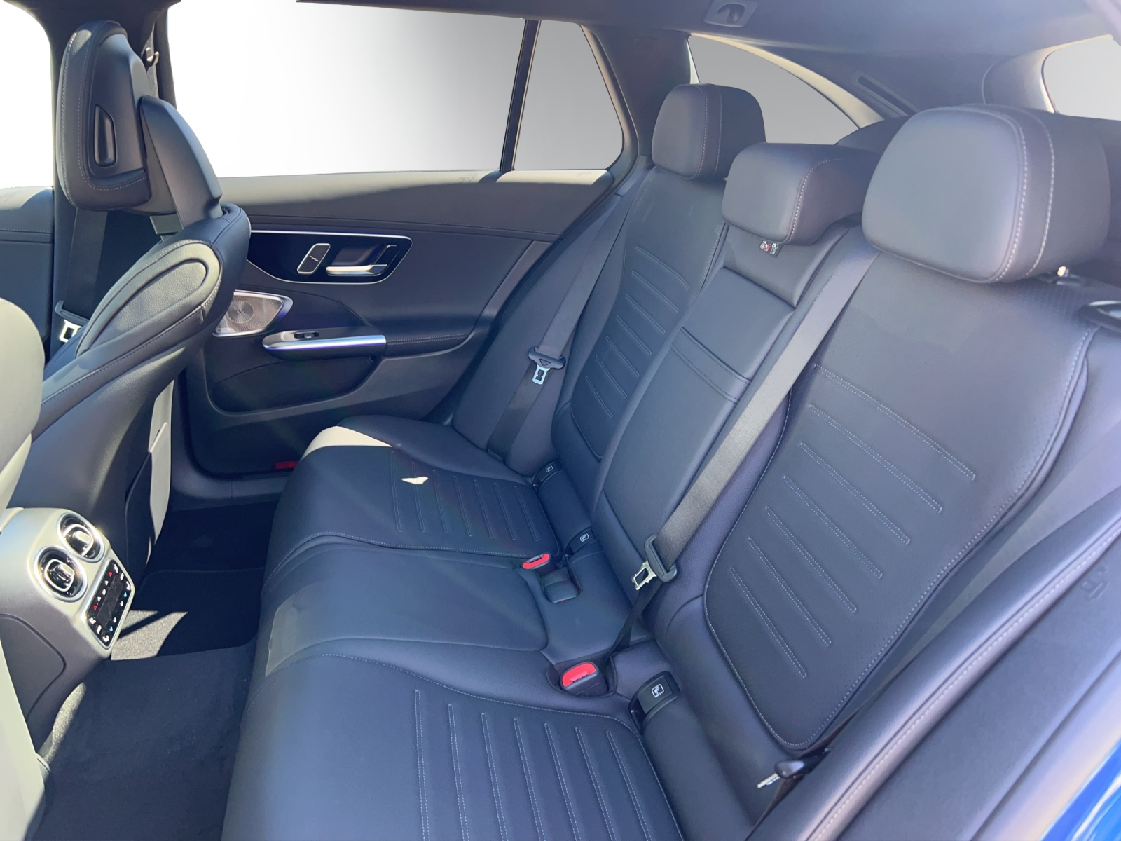 Image MERCEDES-BENZ C-220 C 220 d T 4 Matic