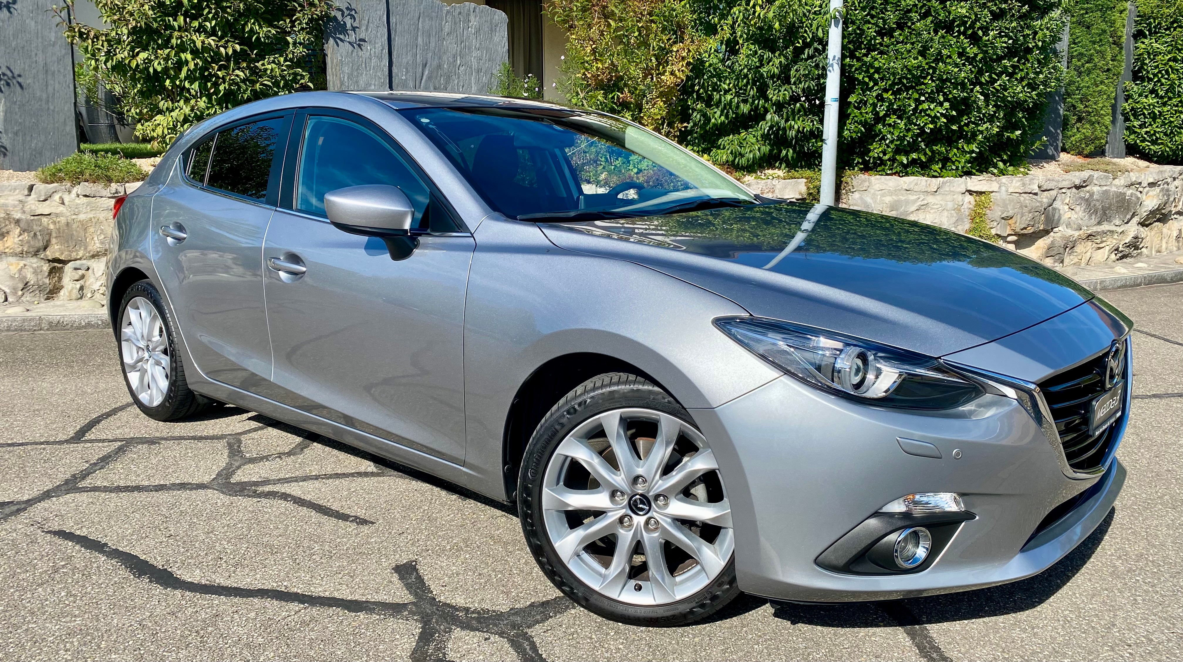 MAZDA 3 2.0 16V Revolution (Limousine)