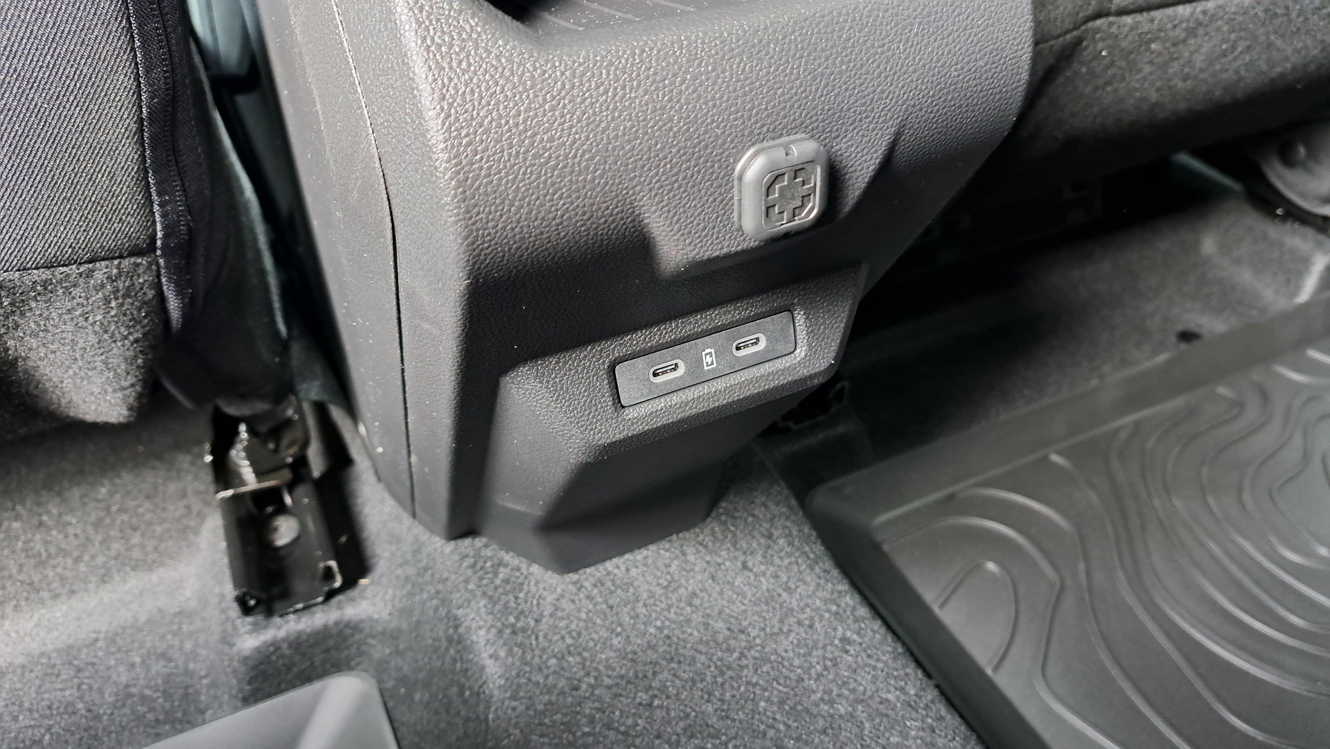 DACIA Duster TCe 130 48V Expression 4x4-image-16