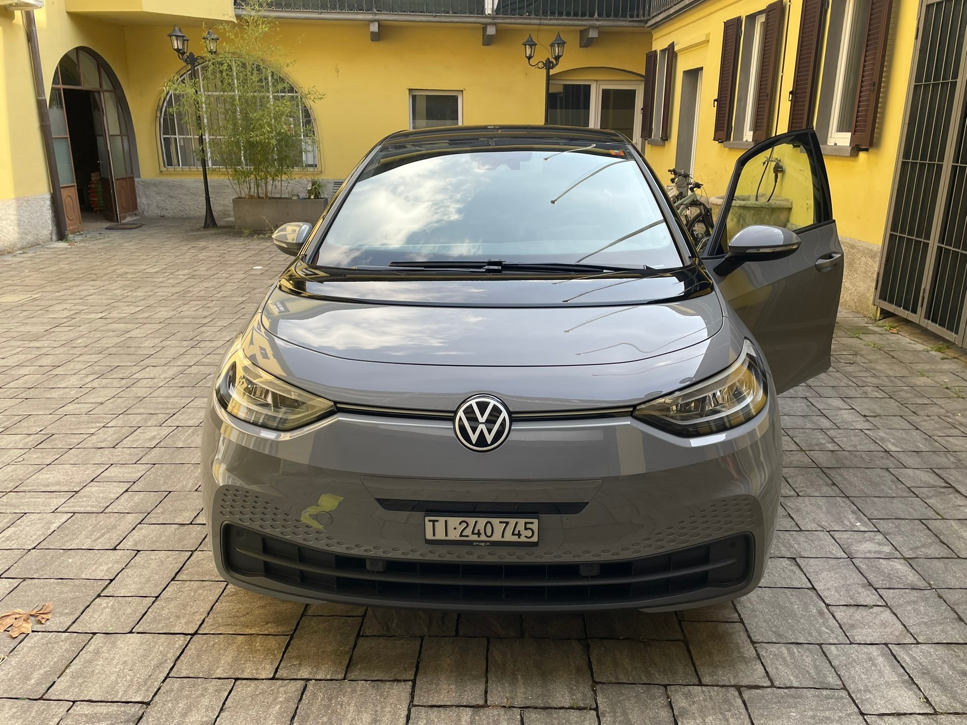 VW PRO 150 KW-image-4