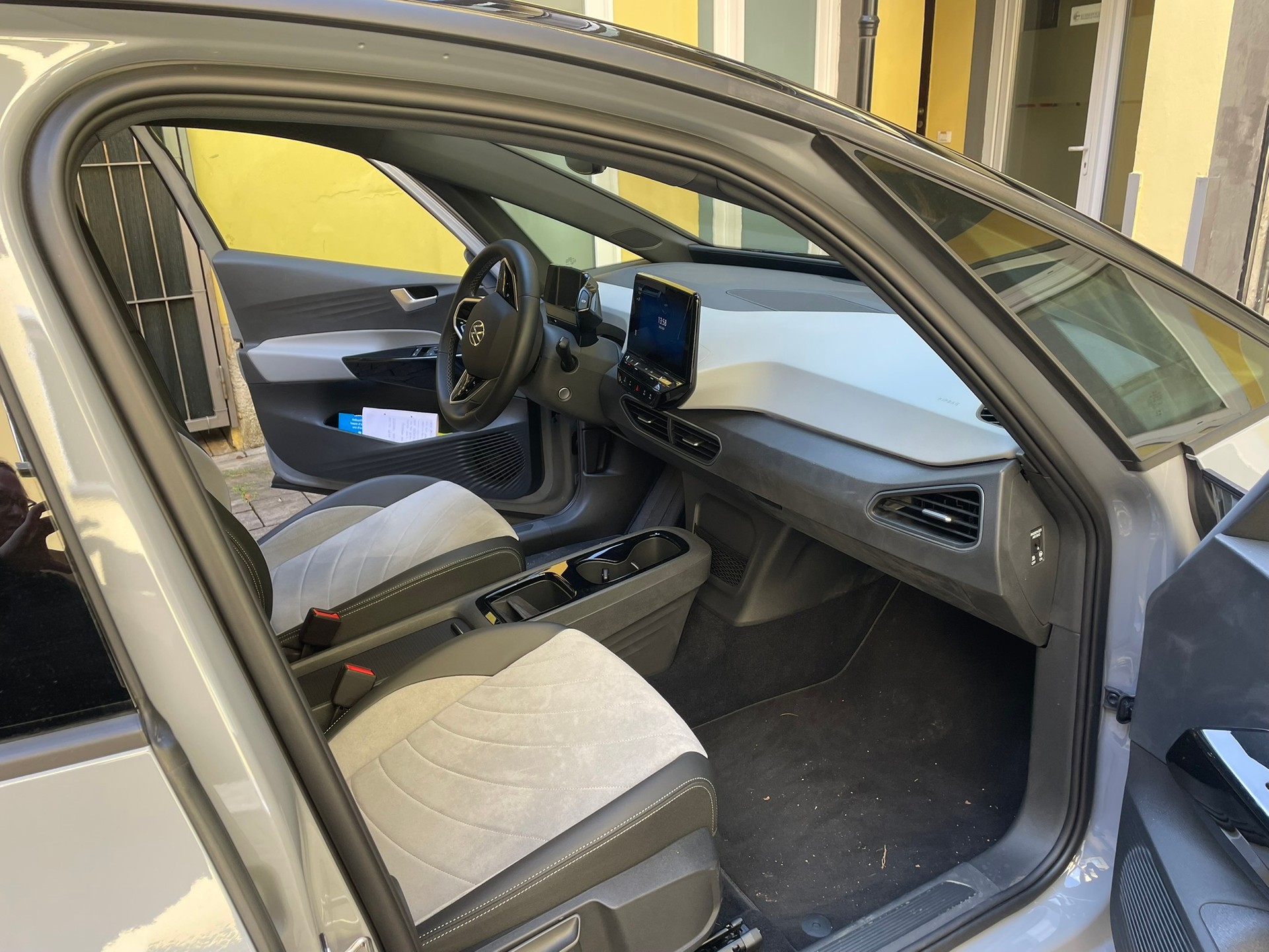 VW PRO 150 KW-image-1