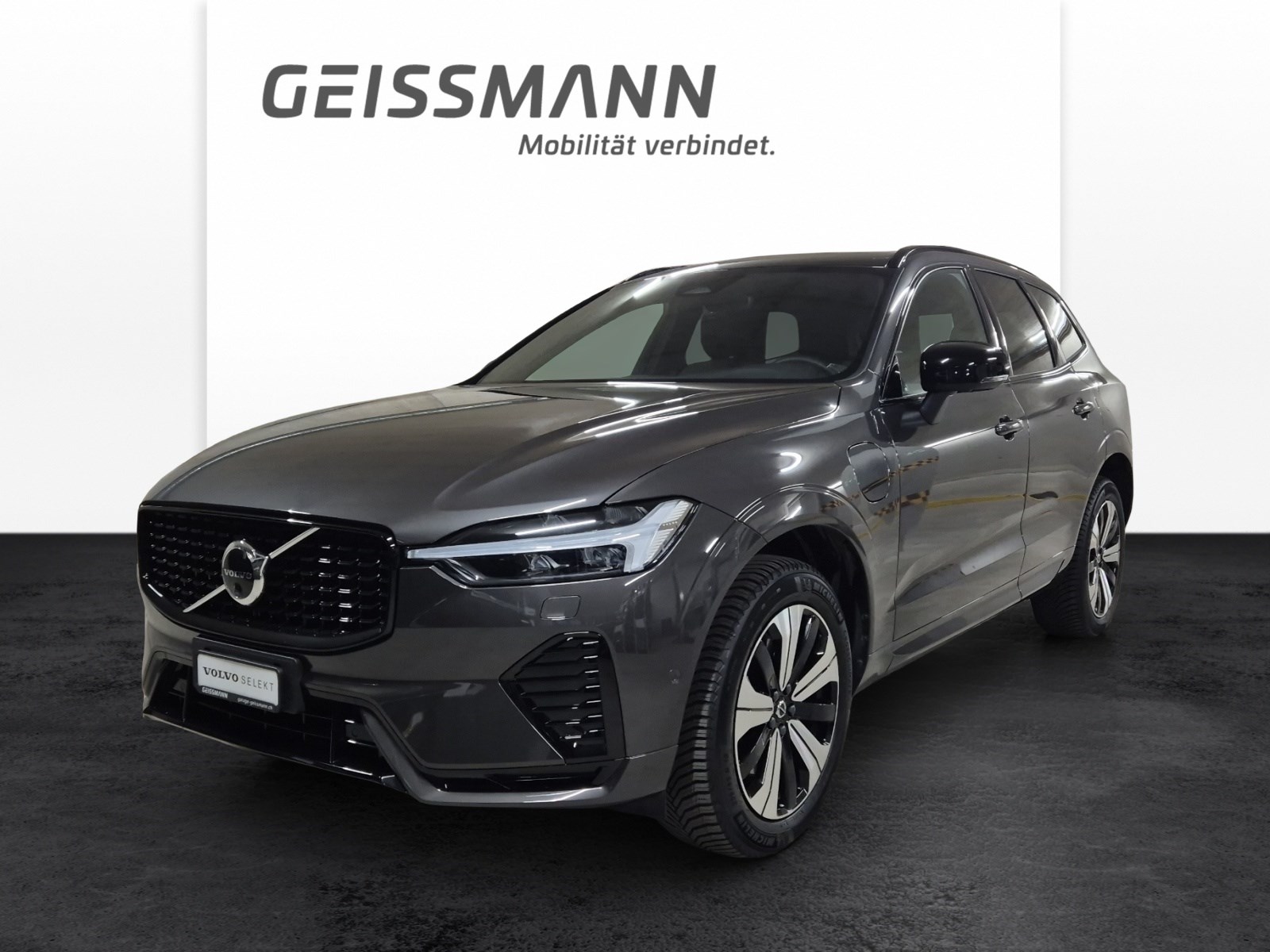 VOLVO XC60 2.0 T8 TE Plus Dark eAWD