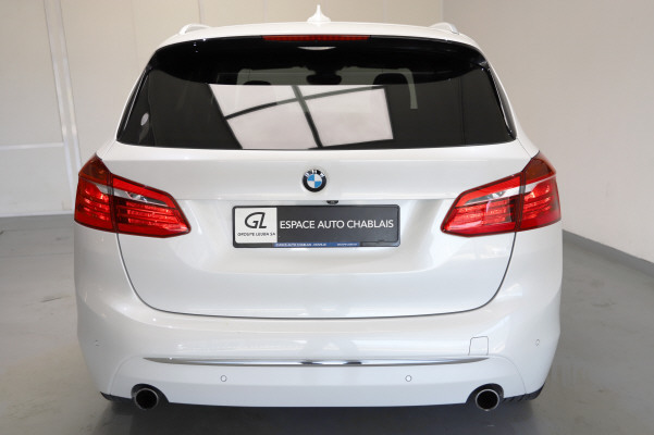Image BMW 220-ACTIVE-TOURER 220d xDrive ActiveTLuxury
