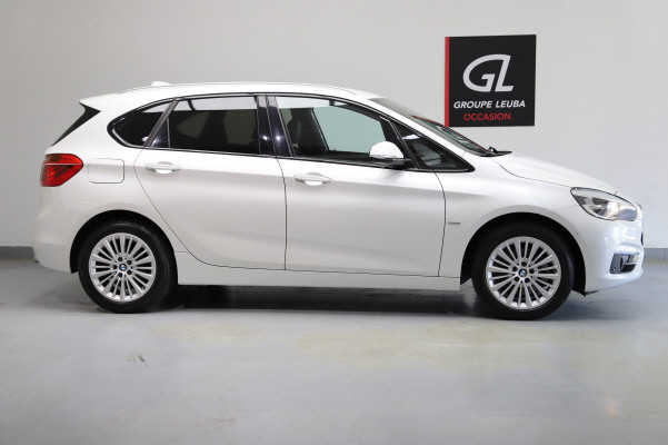 Image BMW 220-ACTIVE-TOURER 220d xDrive ActiveTLuxury