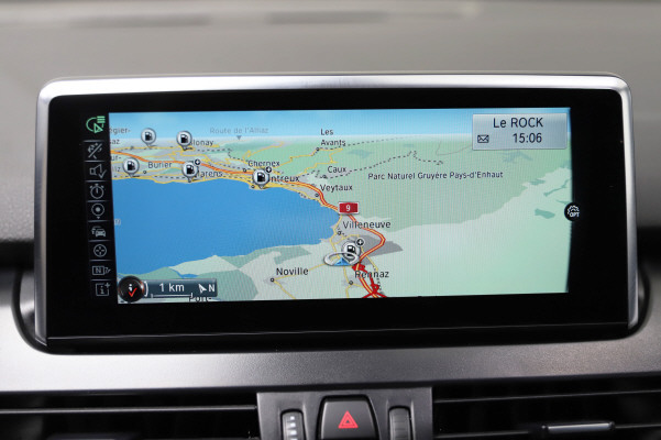 Image BMW 220-ACTIVE-TOURER 220d xDrive ActiveTLuxury