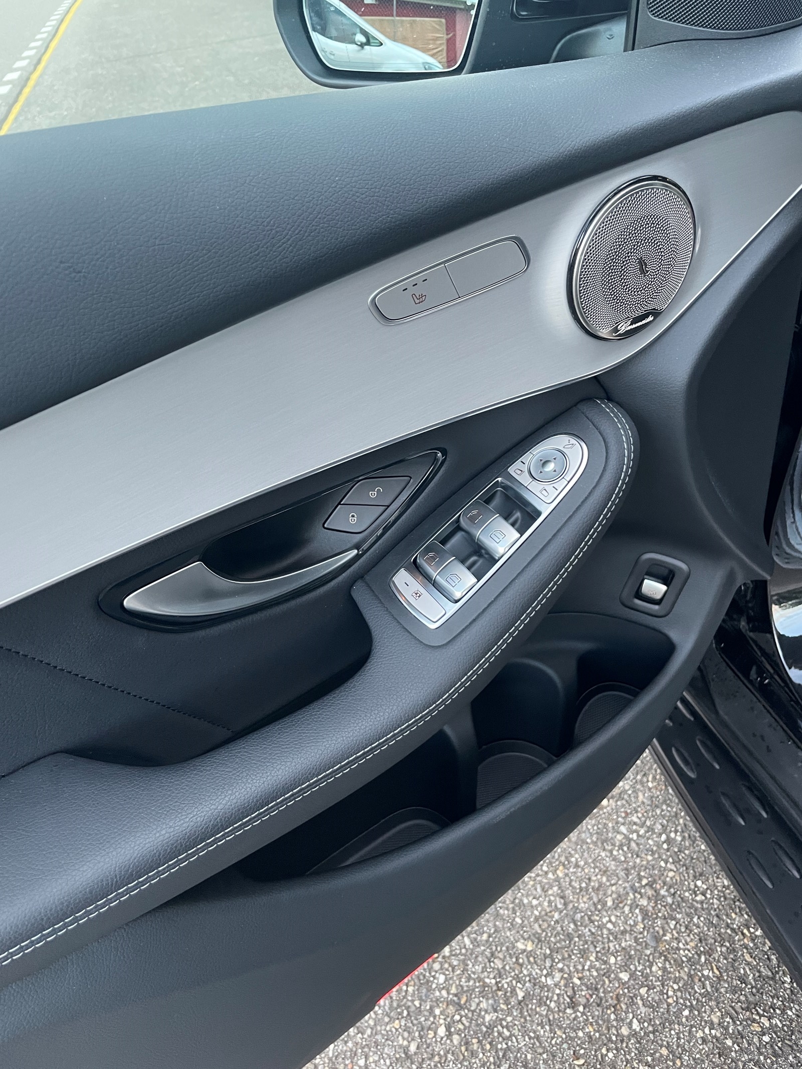 MERCEDES-BENZ GLC Coupé 400 d AMG Line 4Matic 9G-Tronic-image-11