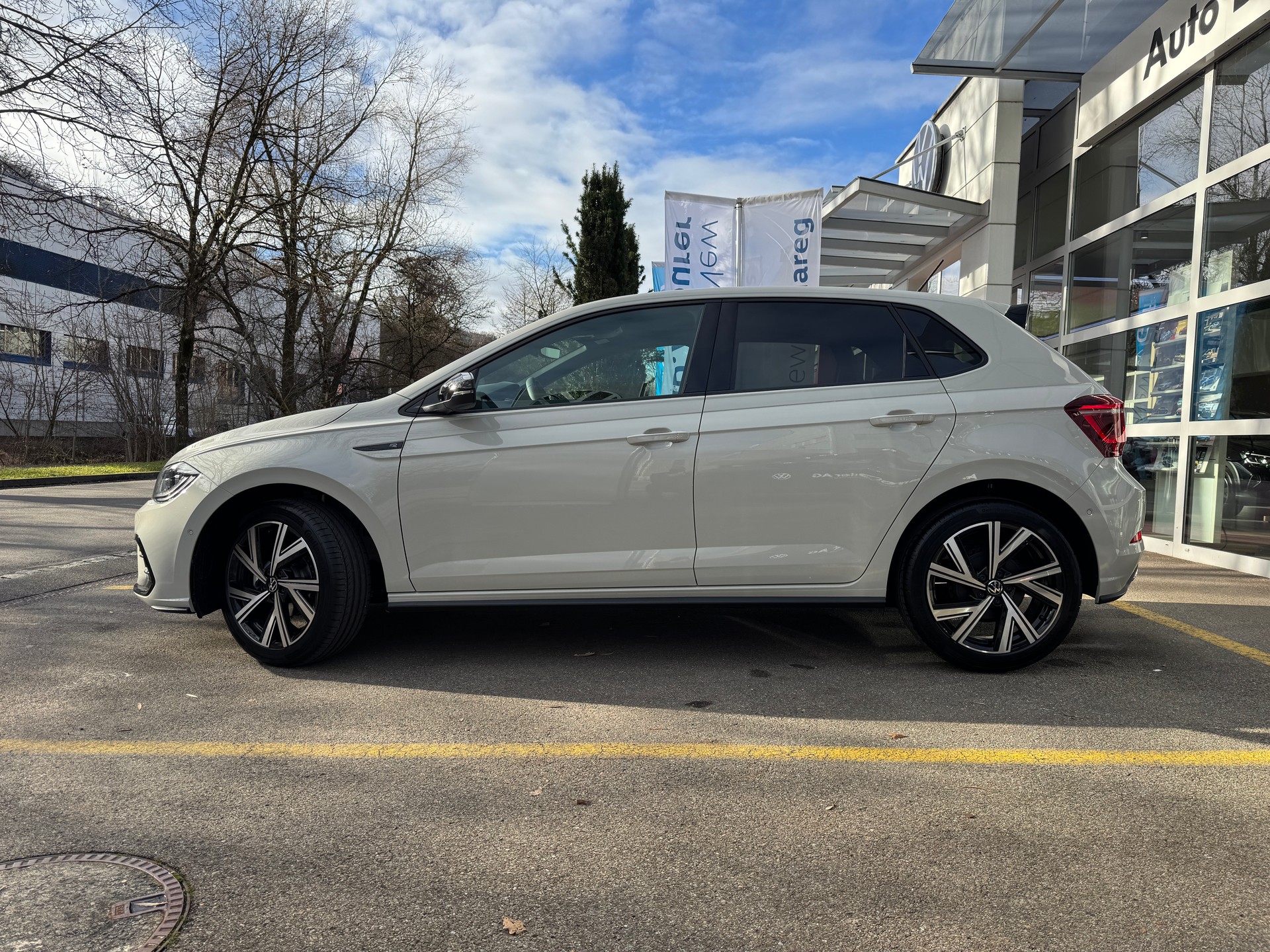VW Polo 1.0 TSI R-Line DSG-showroom-element-3