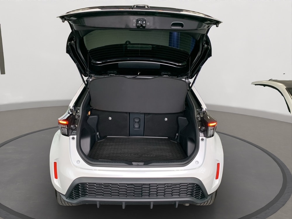 TOYOTA Yaris Cross 1.5 GR Sport e-CVT-image-5