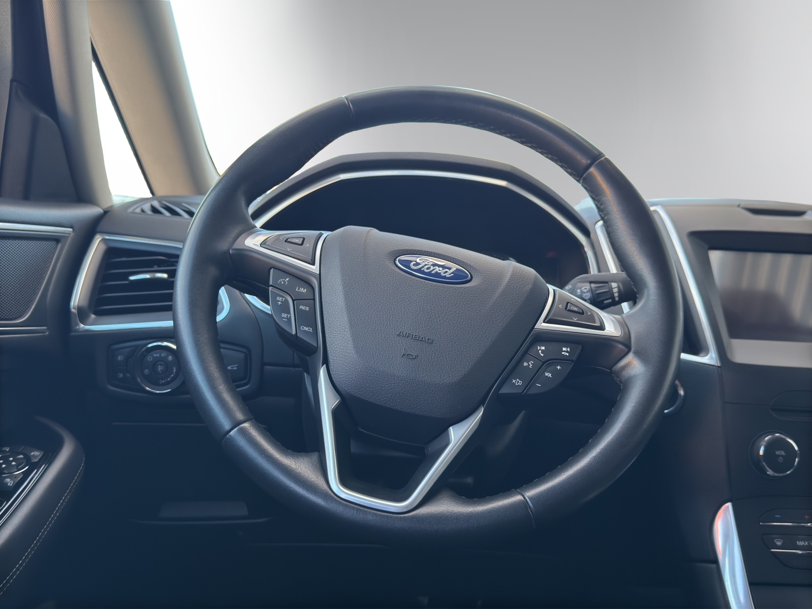 Image FORD S-MAX S-Max 2.0 SCTi Titanium