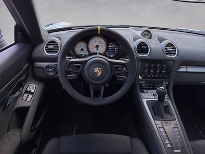 Porsche Cayman 718 GT4 RS - Bild 6