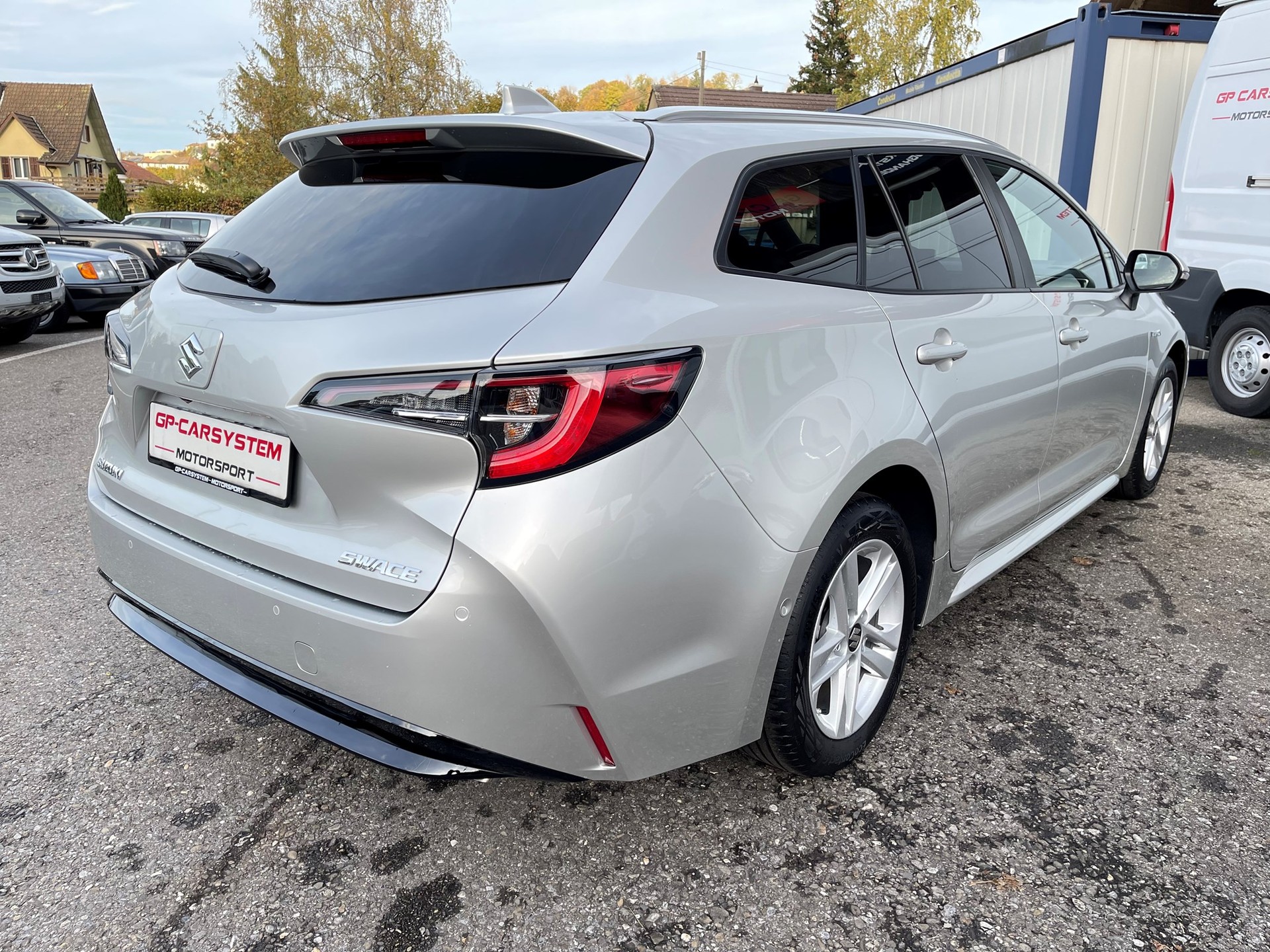 SUZUKI Swace 1.8 Hybrid Compact Top-image-5