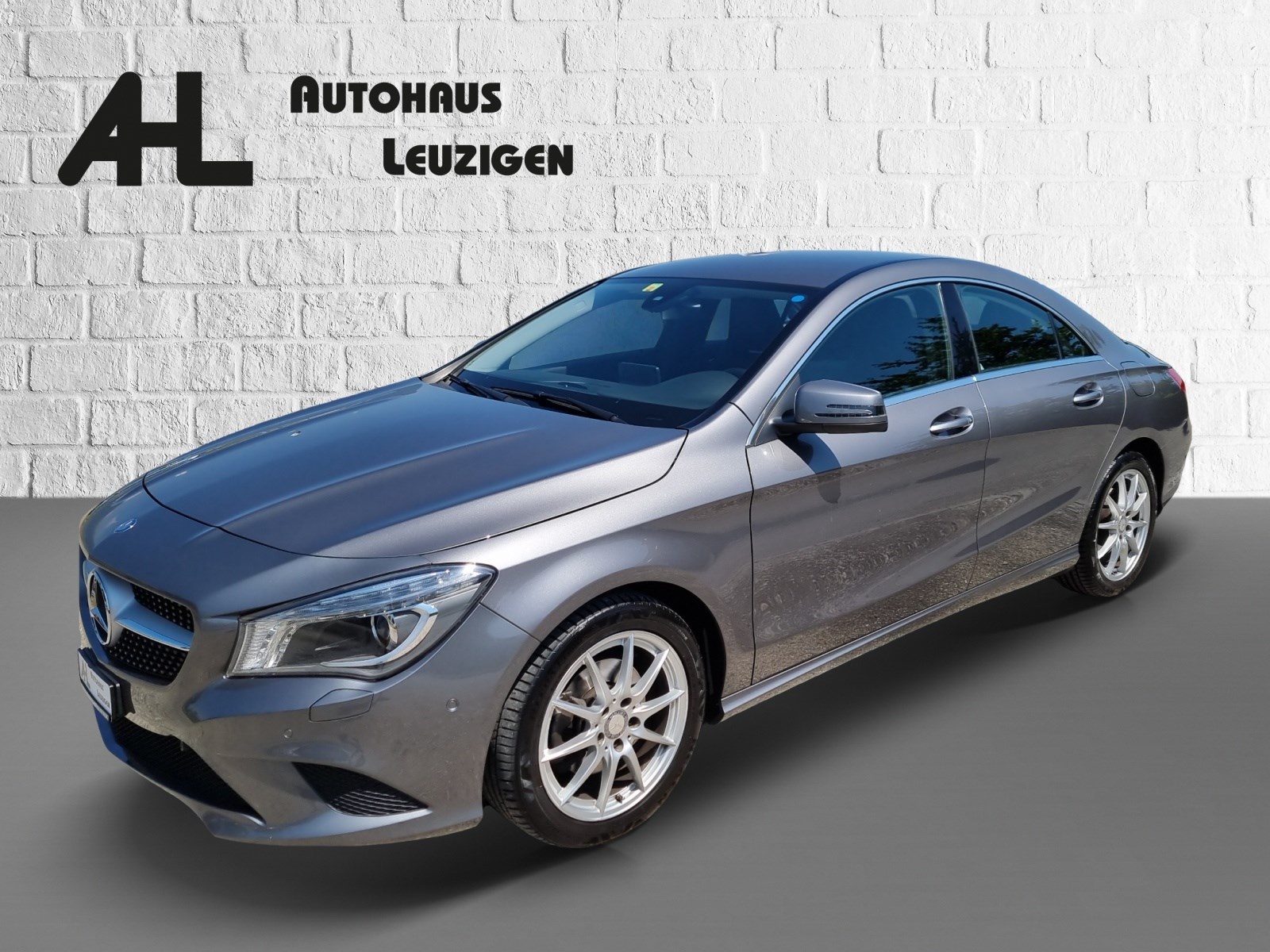 MERCEDES-BENZ CLA 220 (Limousine)