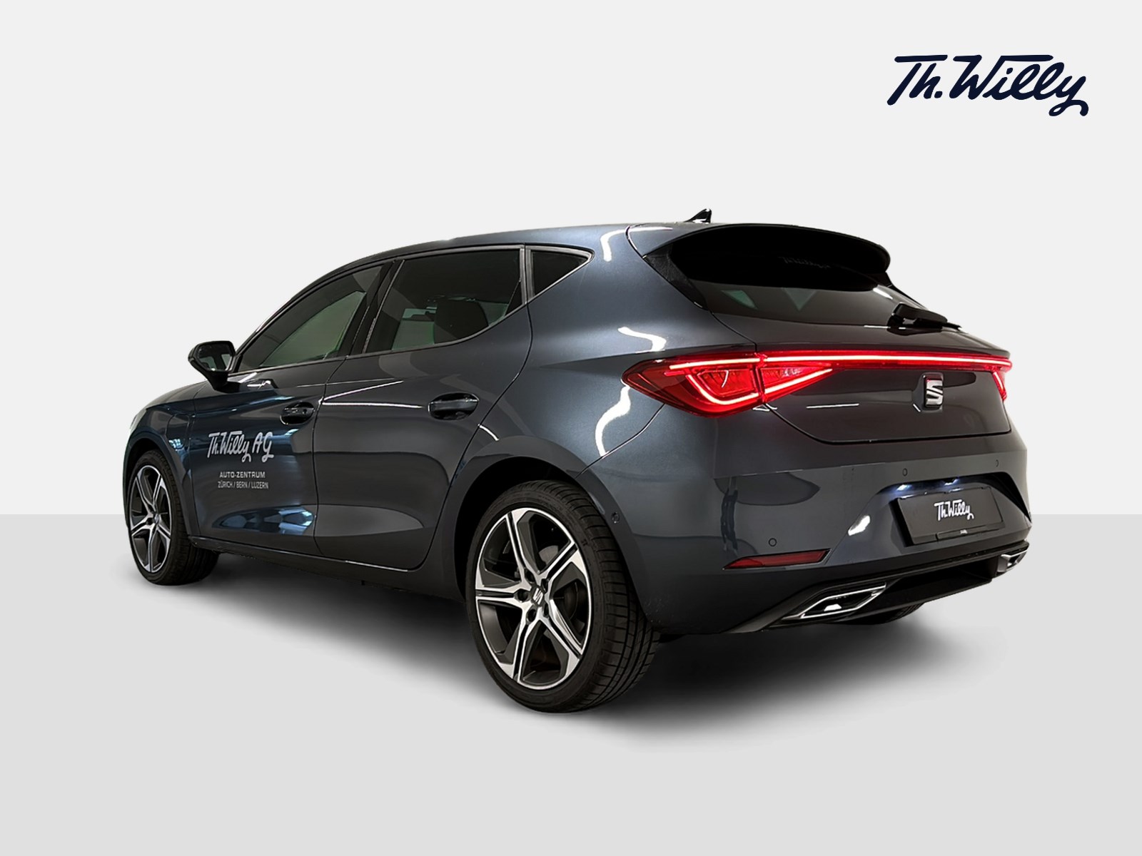 SEAT Leon 1.4 eHybrid Hola FR DSG-showroom-element-2