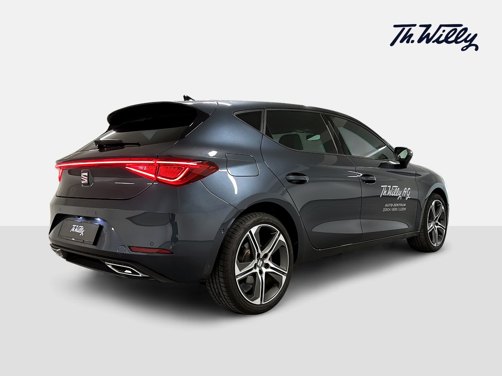 SEAT Leon 1.4 eHybrid Hola FR DSG-image-4