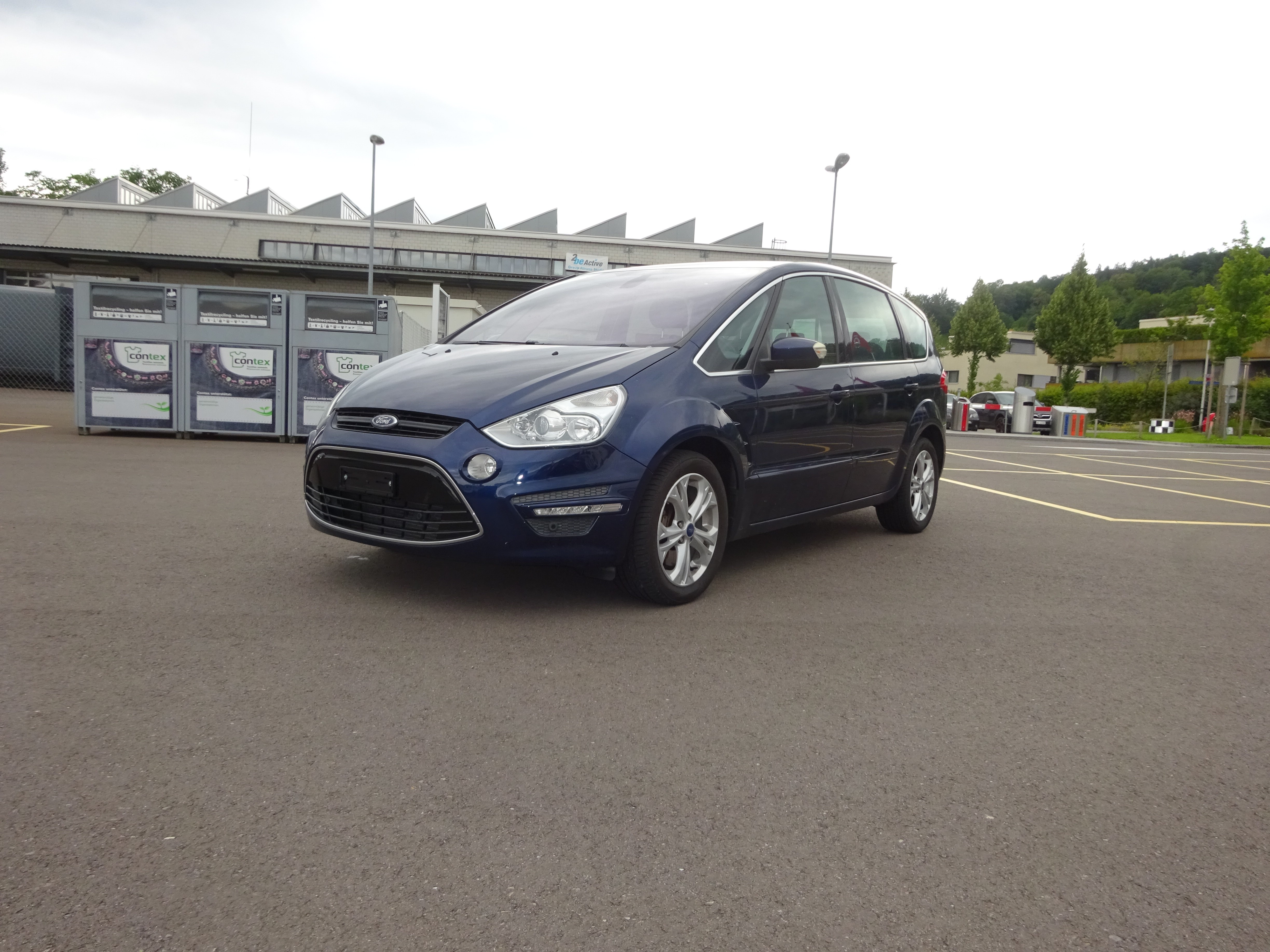 FORD S-Max 2.0 SCTi Titanium (Kompaktvan / Minivan)