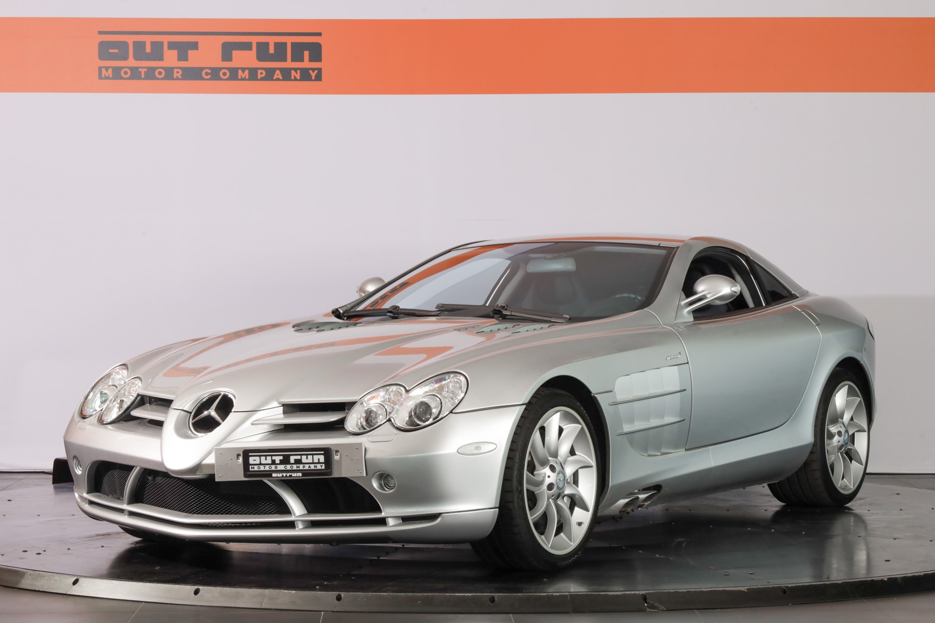 MERCEDES-BENZ SLR McLaren Coupé