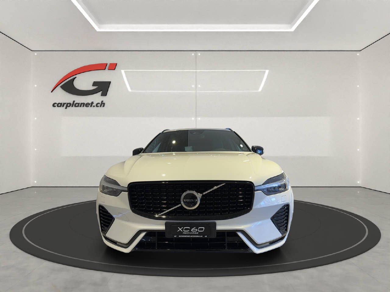 VOLVO XC60 2.0 T6 TE Ultimate Dark eAWD-showroom-element-3