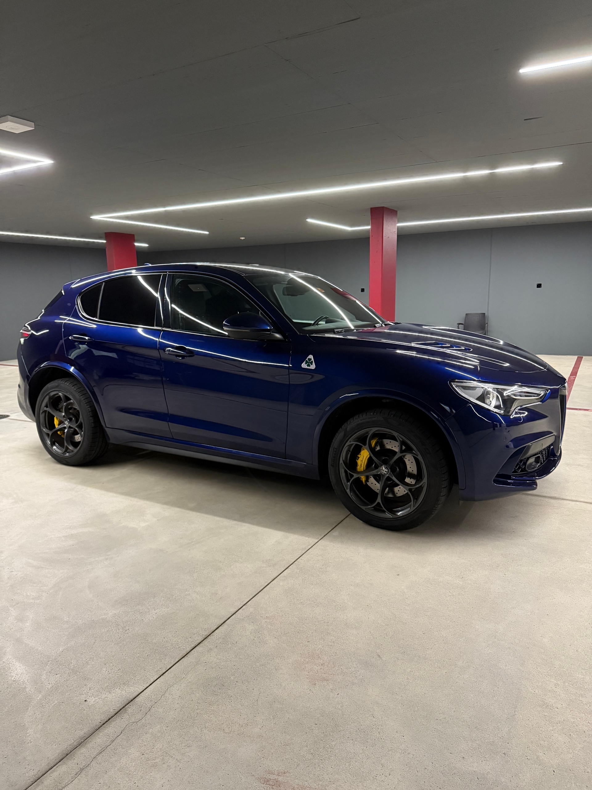 ALFA ROMEO Stelvio 2.9 V6 Quadrifoglio Q4 Automatic-image-2