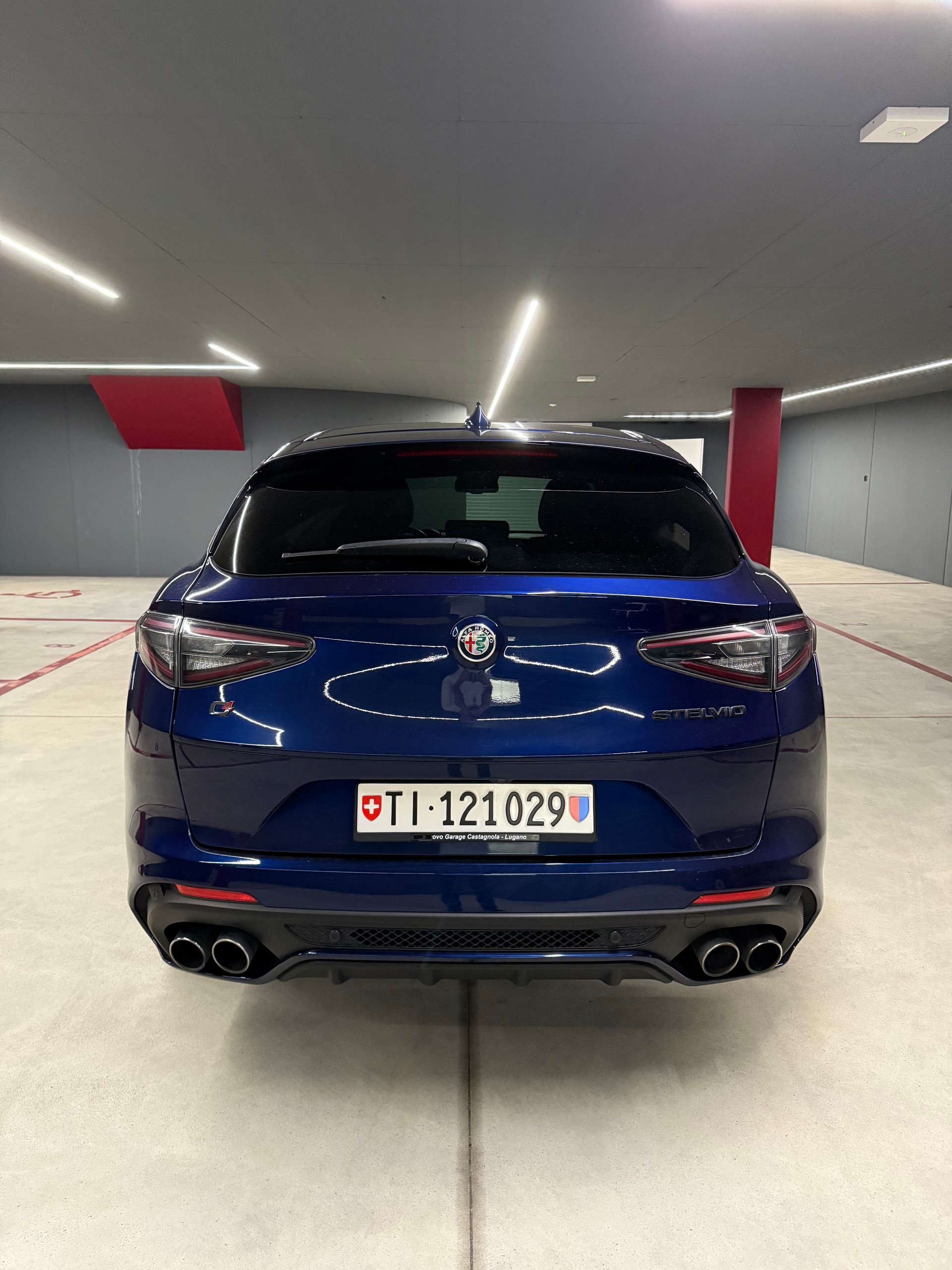 ALFA ROMEO Stelvio 2.9 V6 Quadrifoglio Q4 Automatic-image-4
