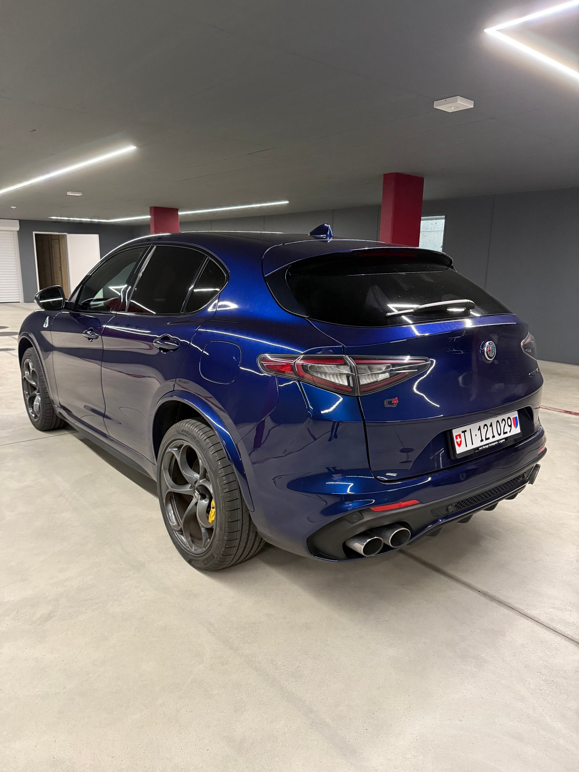 ALFA ROMEO Stelvio 2.9 V6 Quadrifoglio Q4 Automatic-image-5