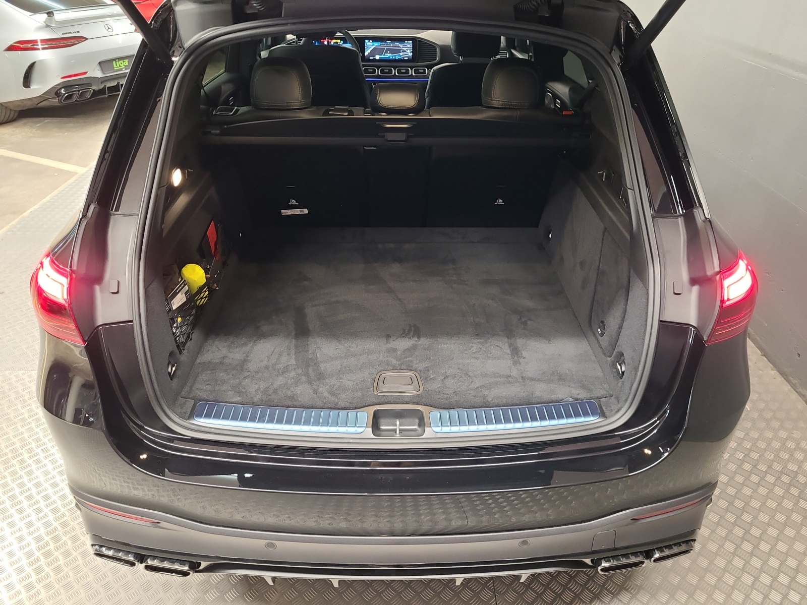 MERCEDES-BENZ AMG GLE 63 S AMG 4Matic+-image-11