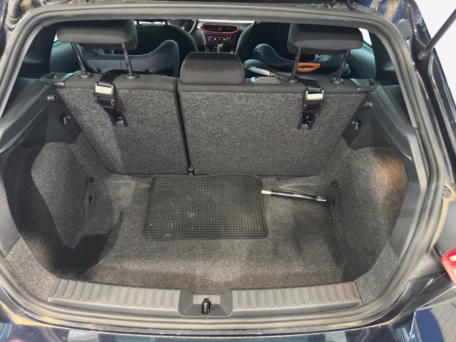 SEAT Ibiza 1.0 EcoTSI Hola FR DSG-image-11