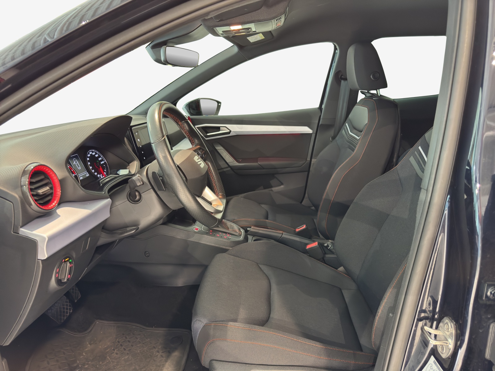 SEAT Ibiza 1.0 EcoTSI Hola FR DSG-image-7