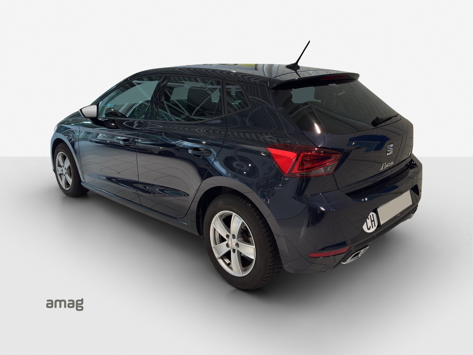 SEAT Ibiza 1.0 EcoTSI Hola FR DSG-showroom-element-2