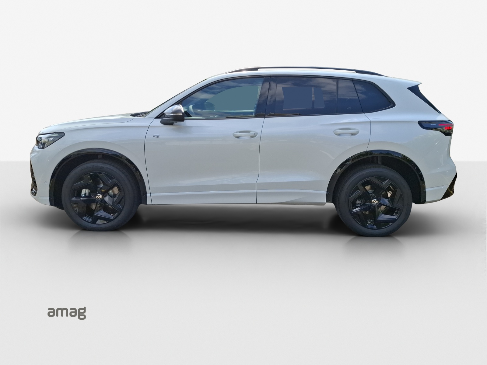 VW Tiguan 2.0 TSI DSG R-Line 4Motion-showroom-element-1